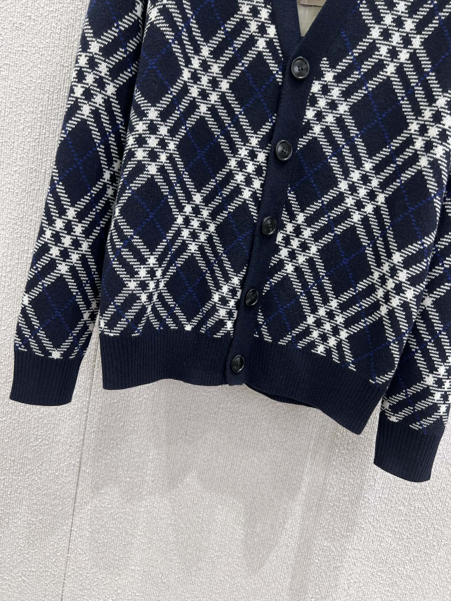 Bur 25fw blend cardigan