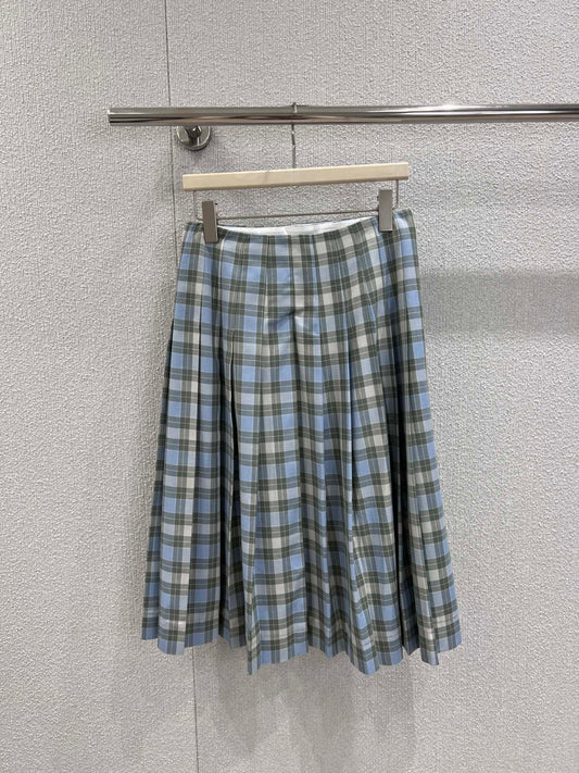 Loe 25ss Plaid skirt