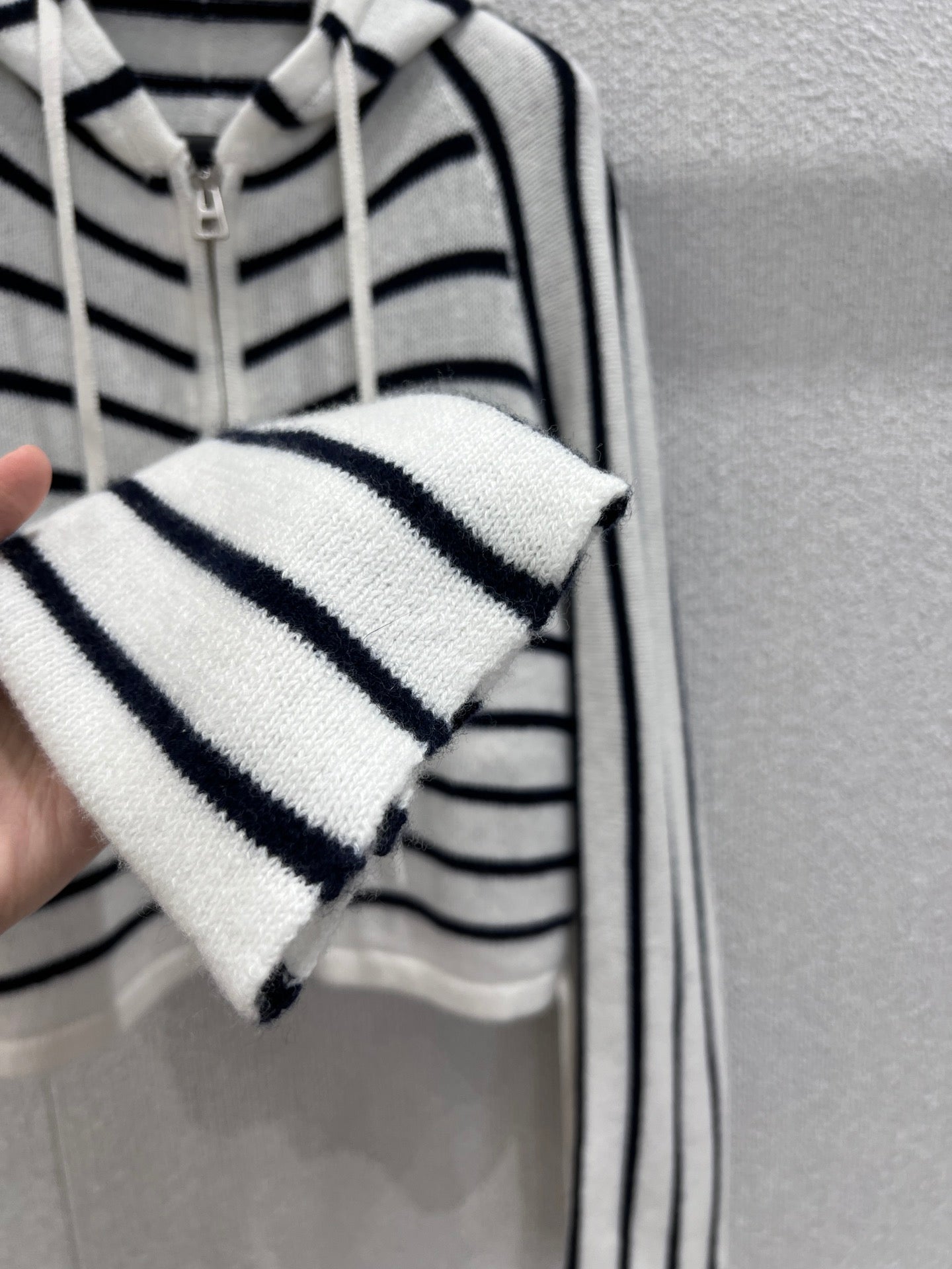 CD 25fw wool cardigan