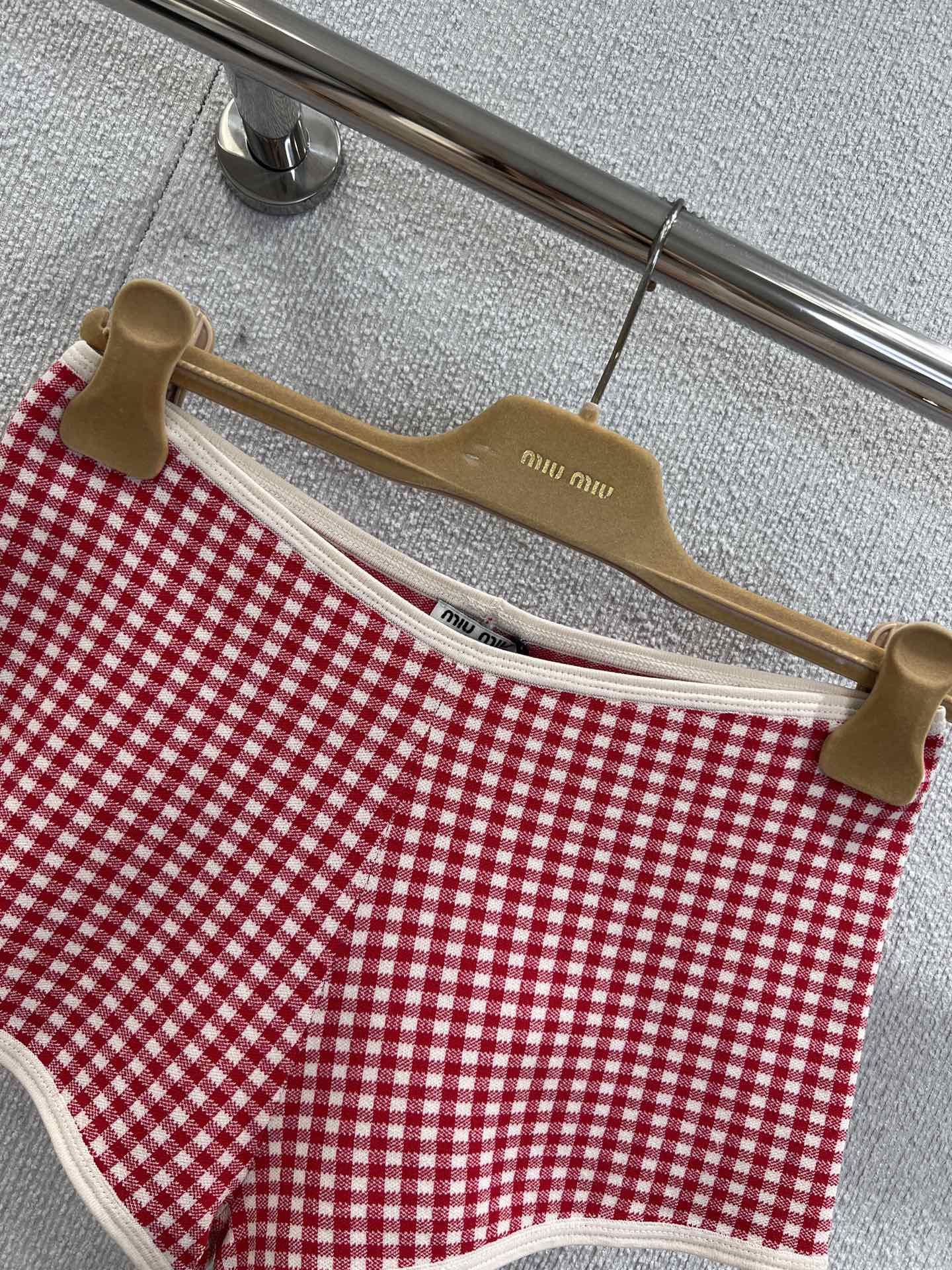 Miu 25ss plaid shorts