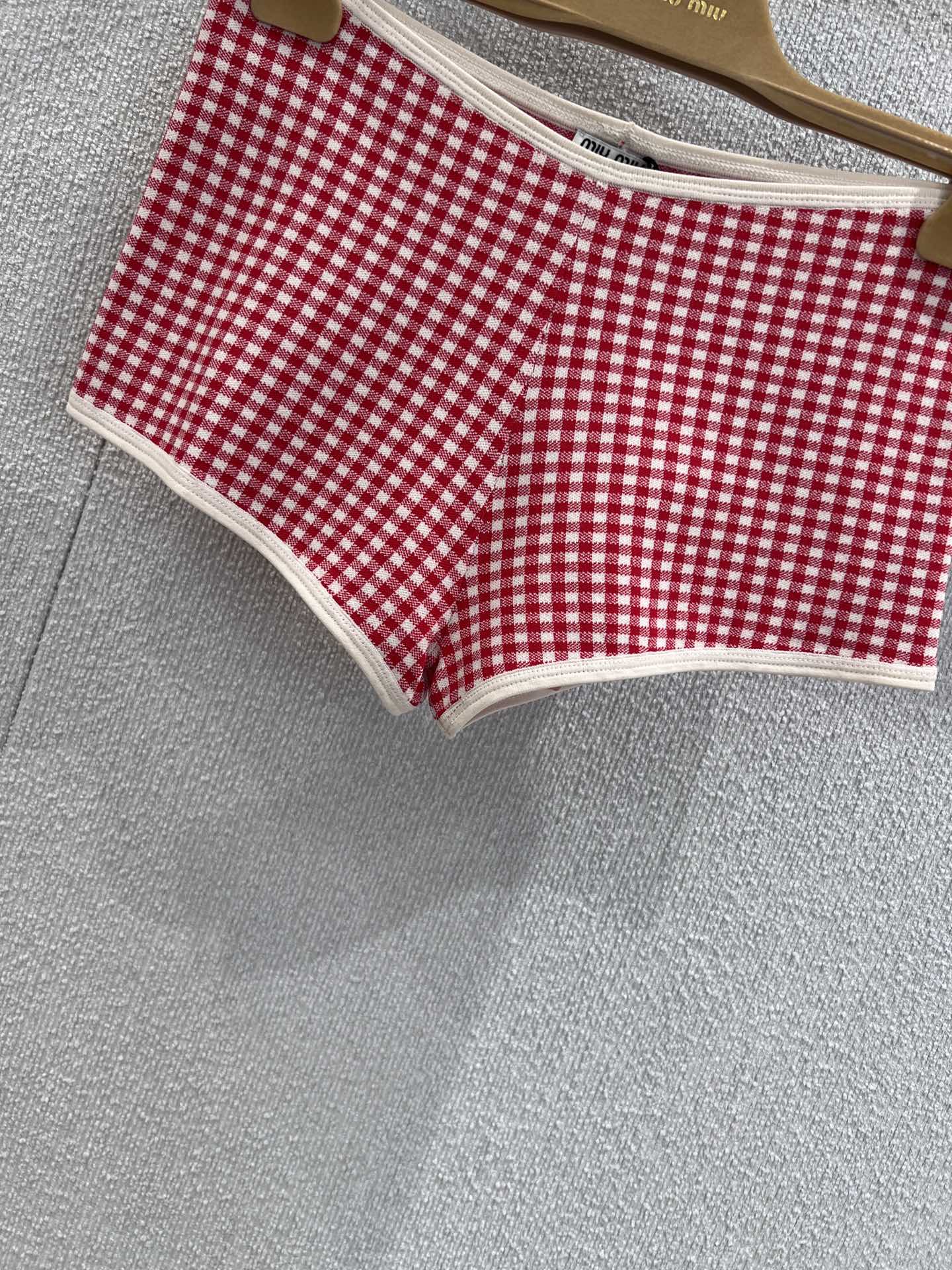 Miu 25ss plaid shorts