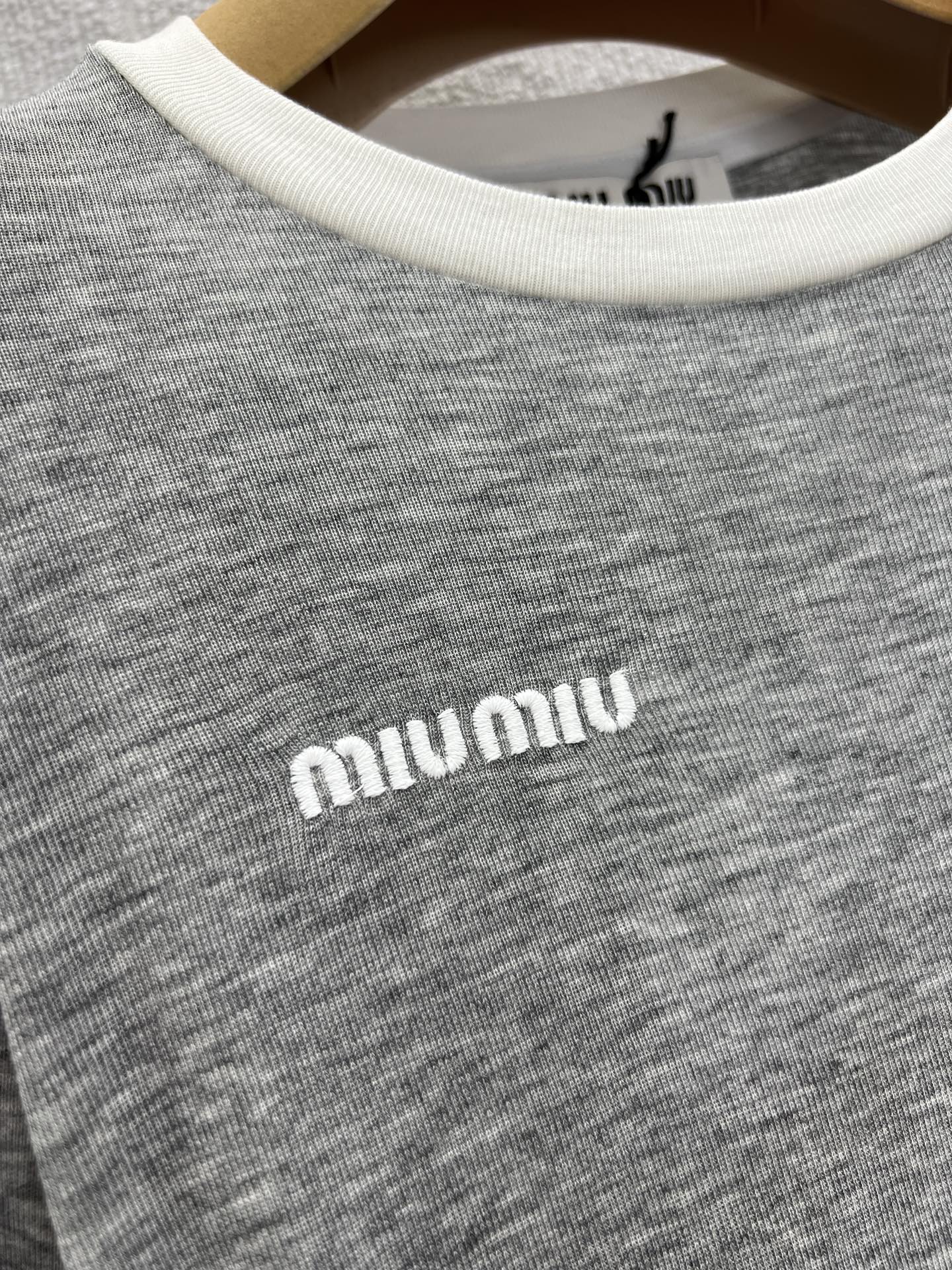 Miu 25fw long-sleeved T-shirt