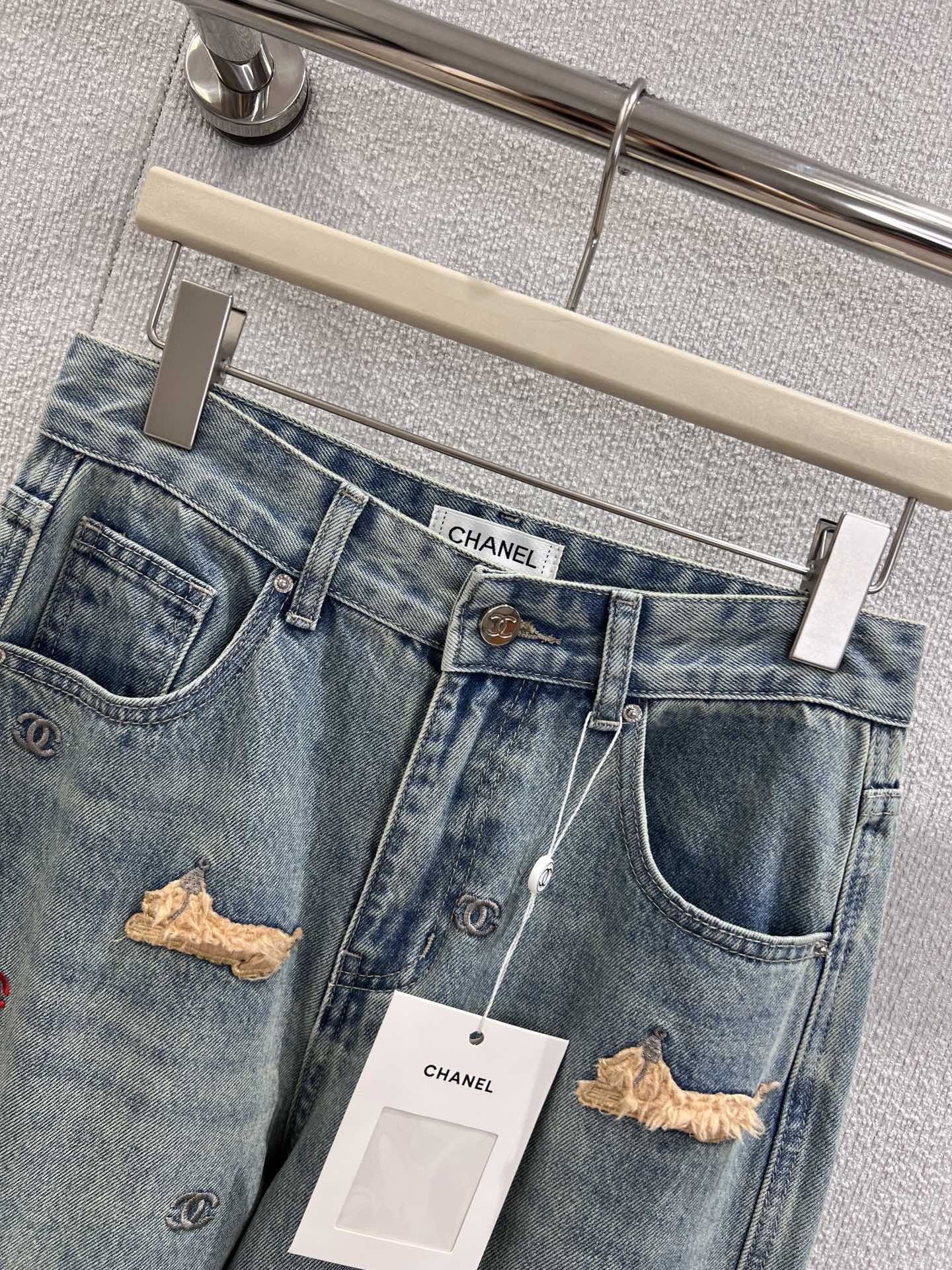 Chan 25fw embroidered jeans