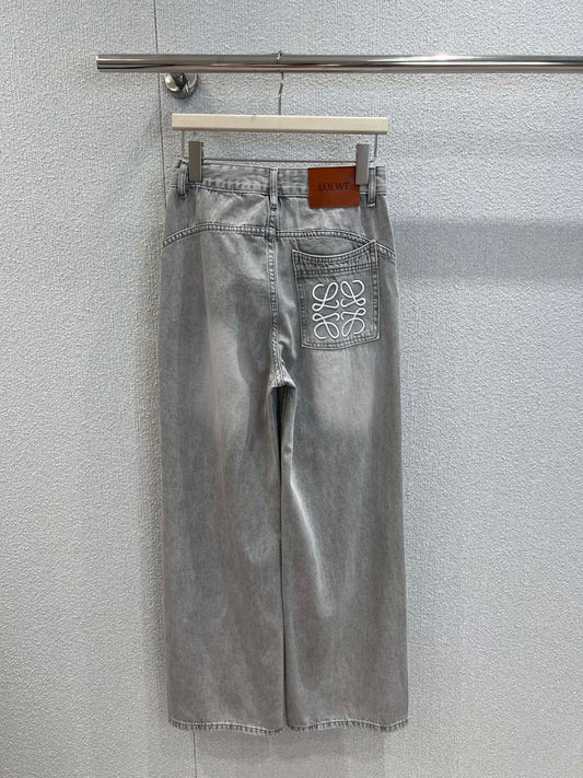 Loe 25ss embroidered jeans