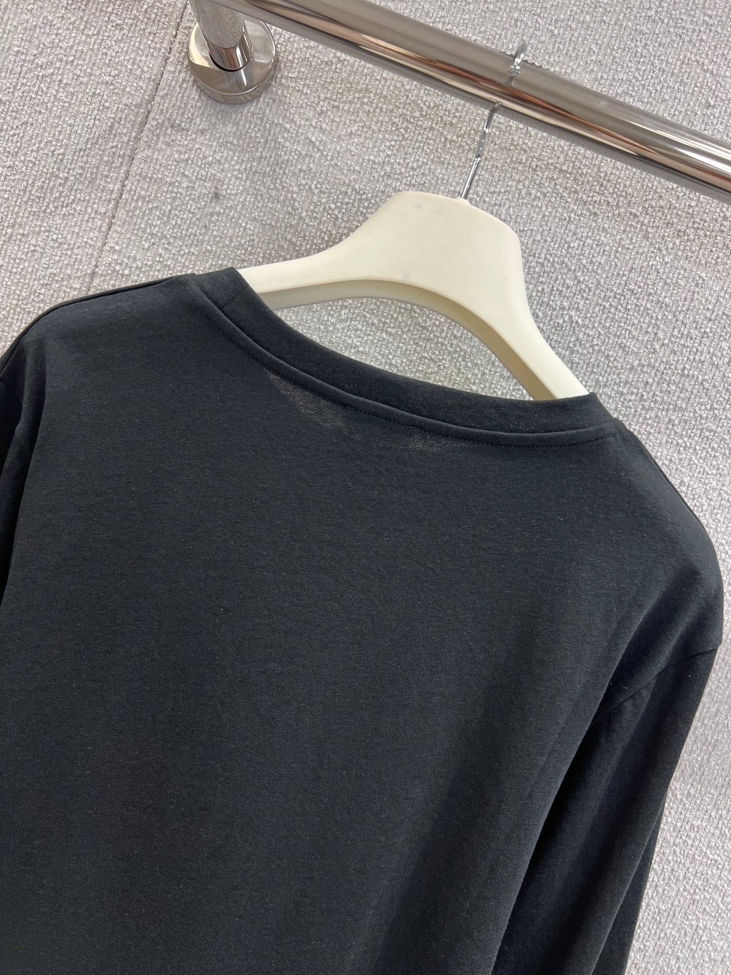 Loe 25fw long-sleeved T-shirt