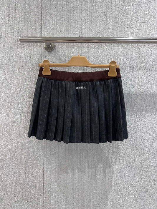 Miu 25fw pleated skirt