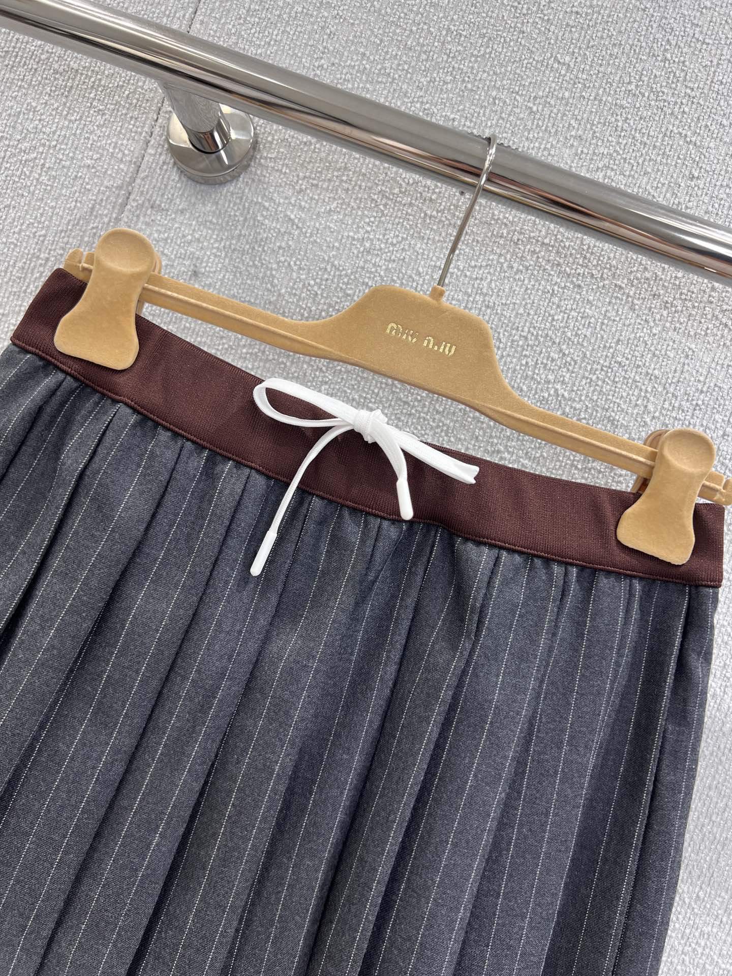 Miu 25fw pleated skirt