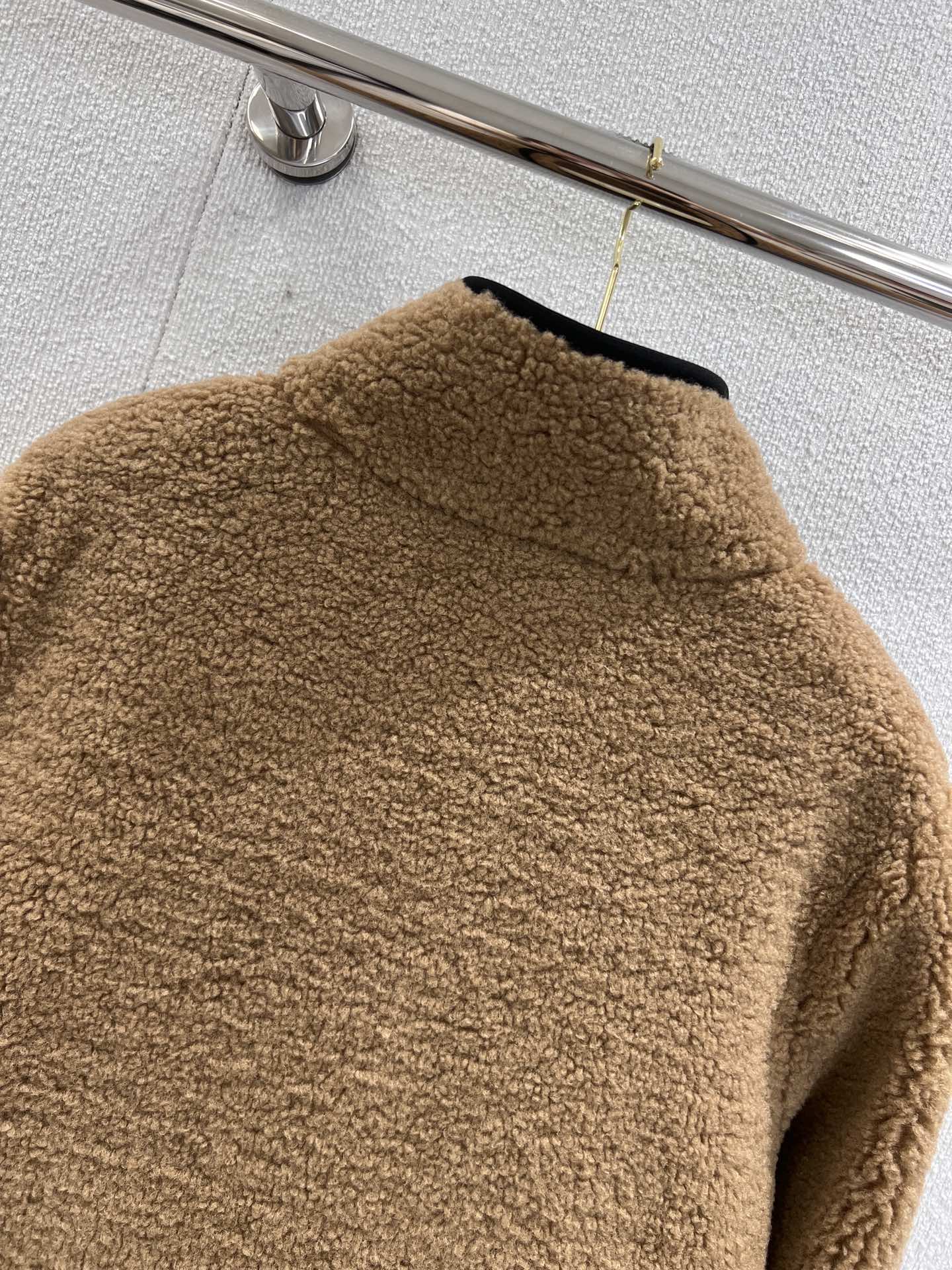 Bur 25fw fleece jacket
