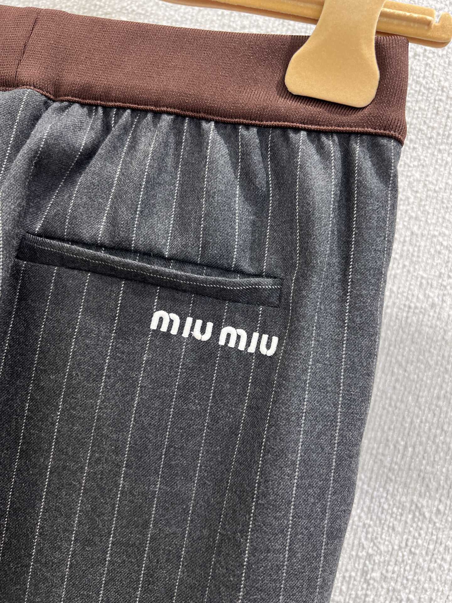 Miu 25fw trousers