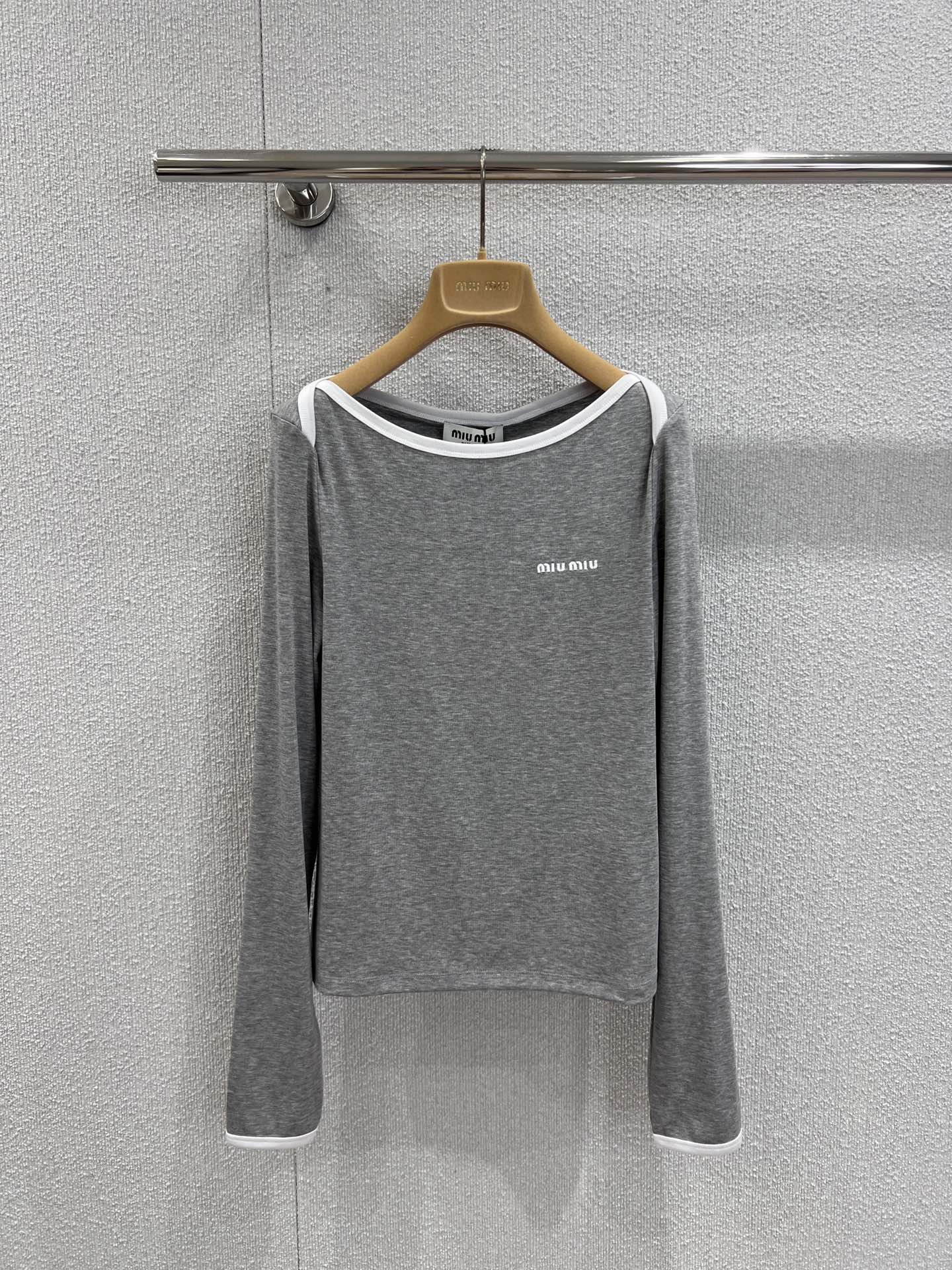 Miu 25fw embroidered T-shirt