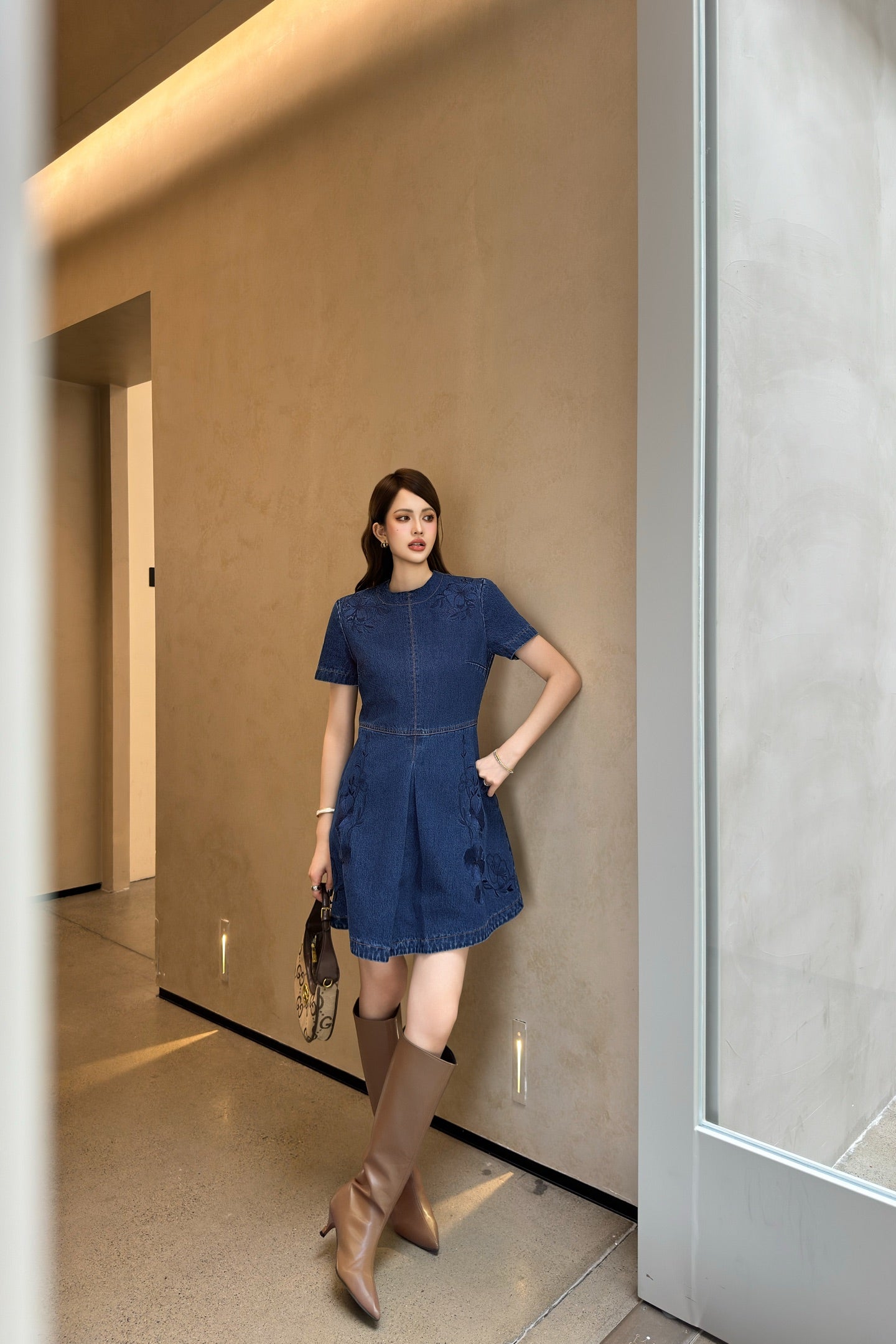 Guc 25ss embroidered dress