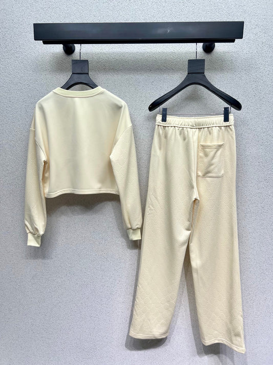 Guc 25fw embossed tracksuit