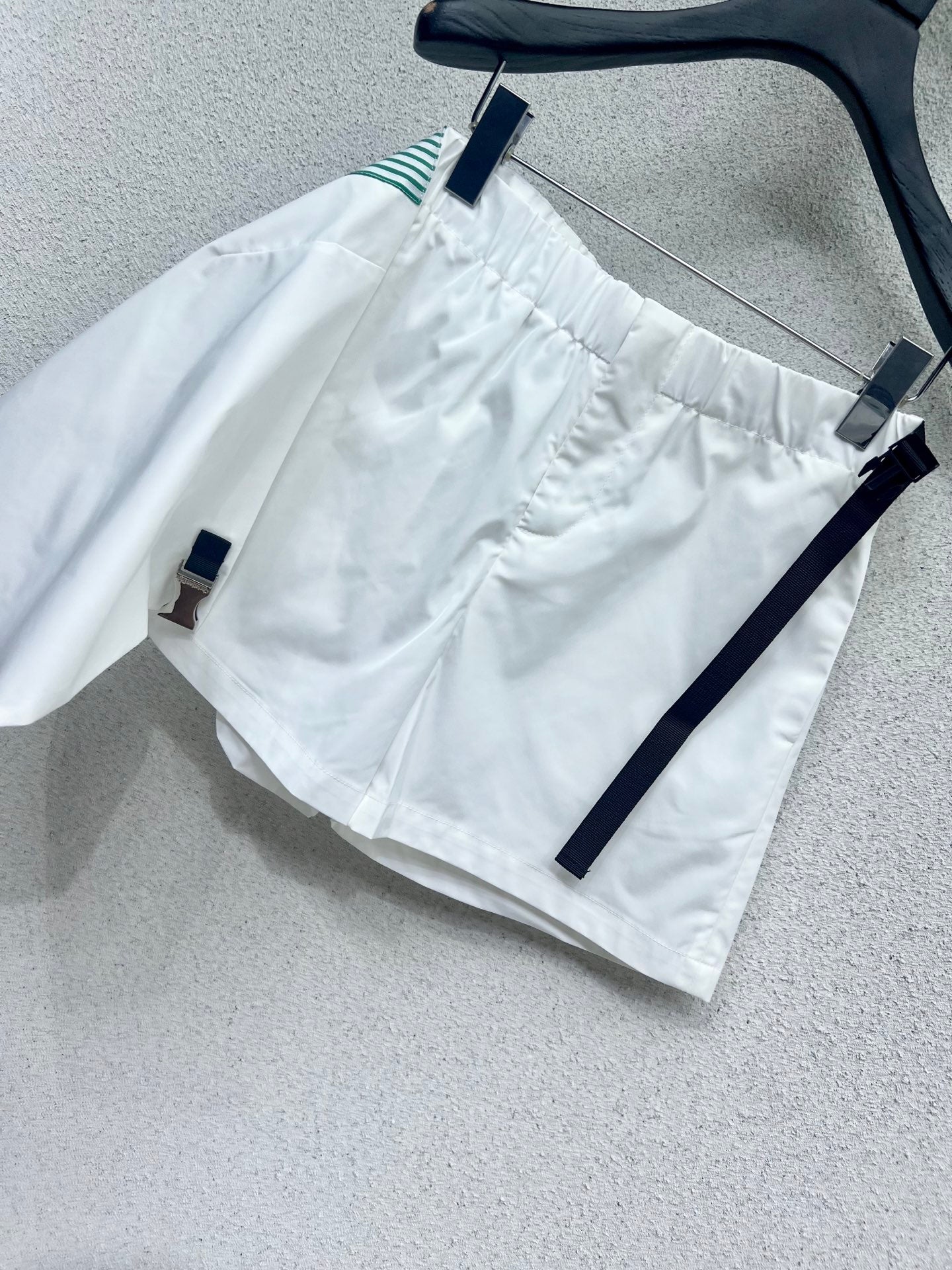 CD 25fw webbing skort