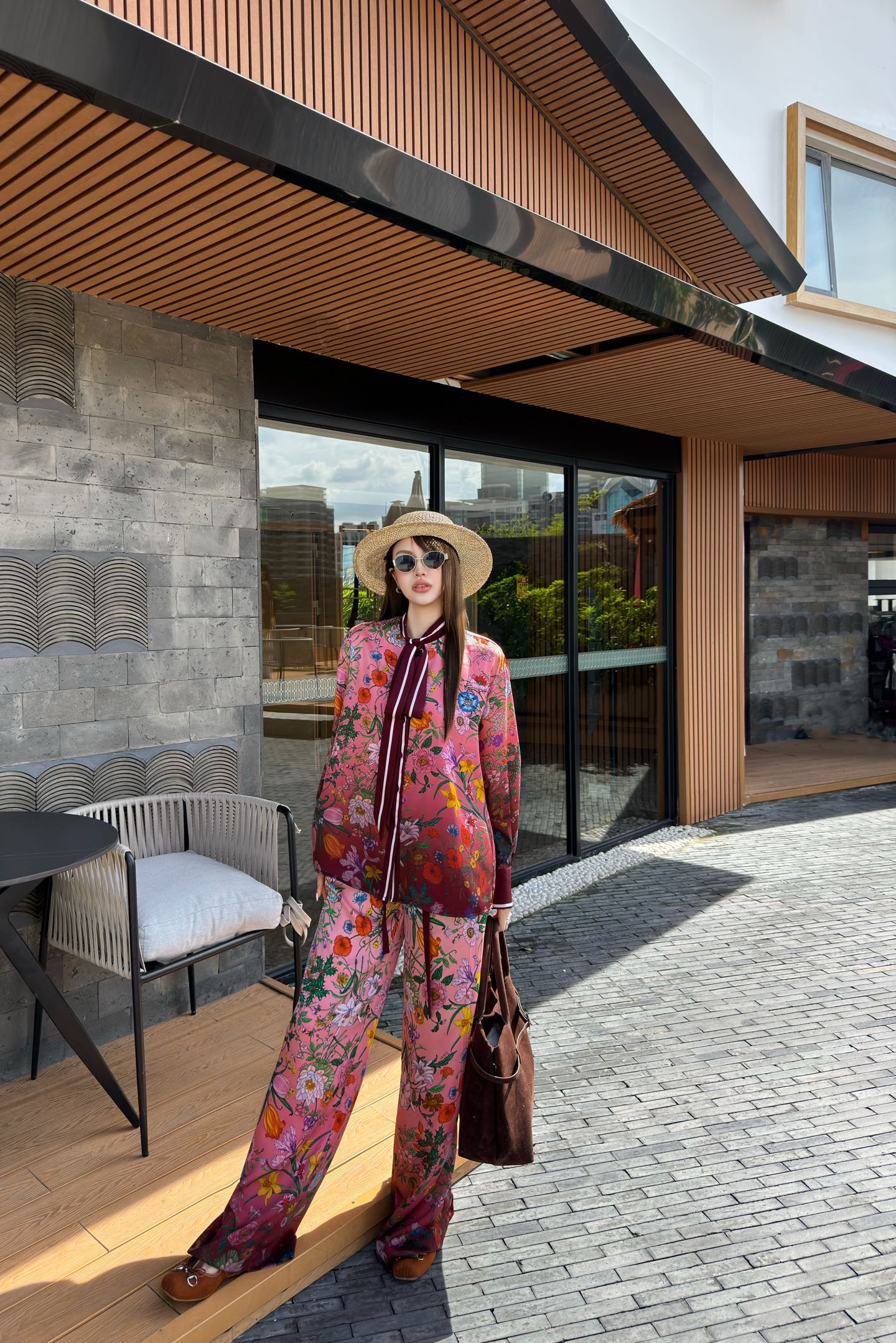 Guc 25fw printed pants