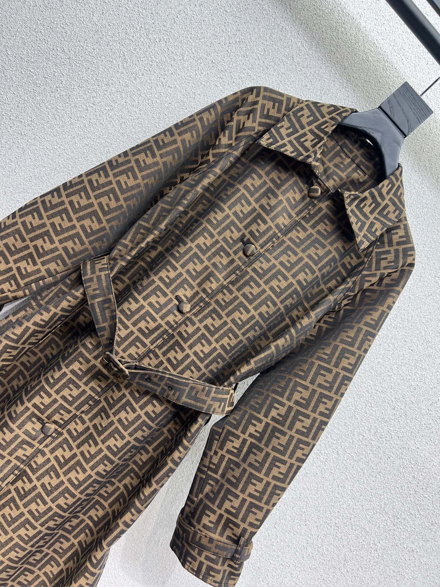 Fend 25fw jacquard trench coat