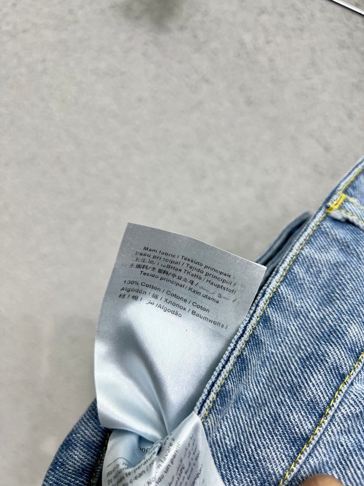 Val 25fw beaded jeans