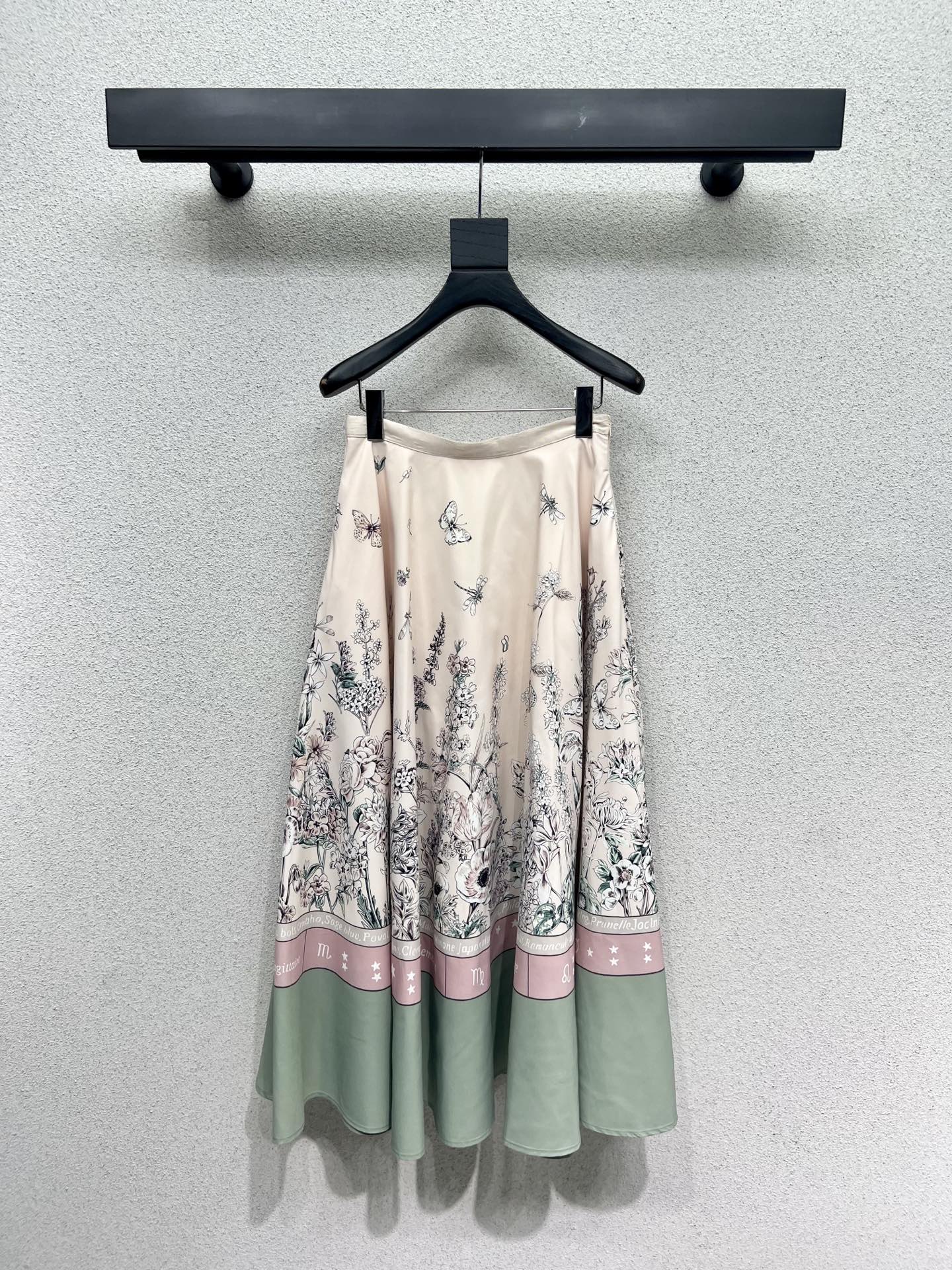 Dio 25fw printed skirt