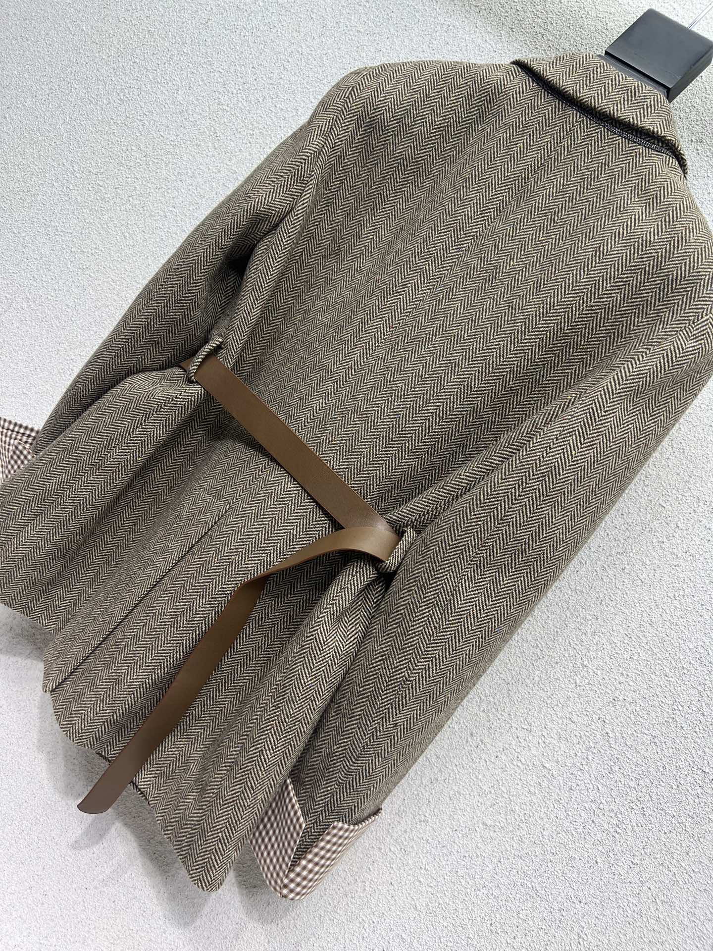 Brune 25fw jacket