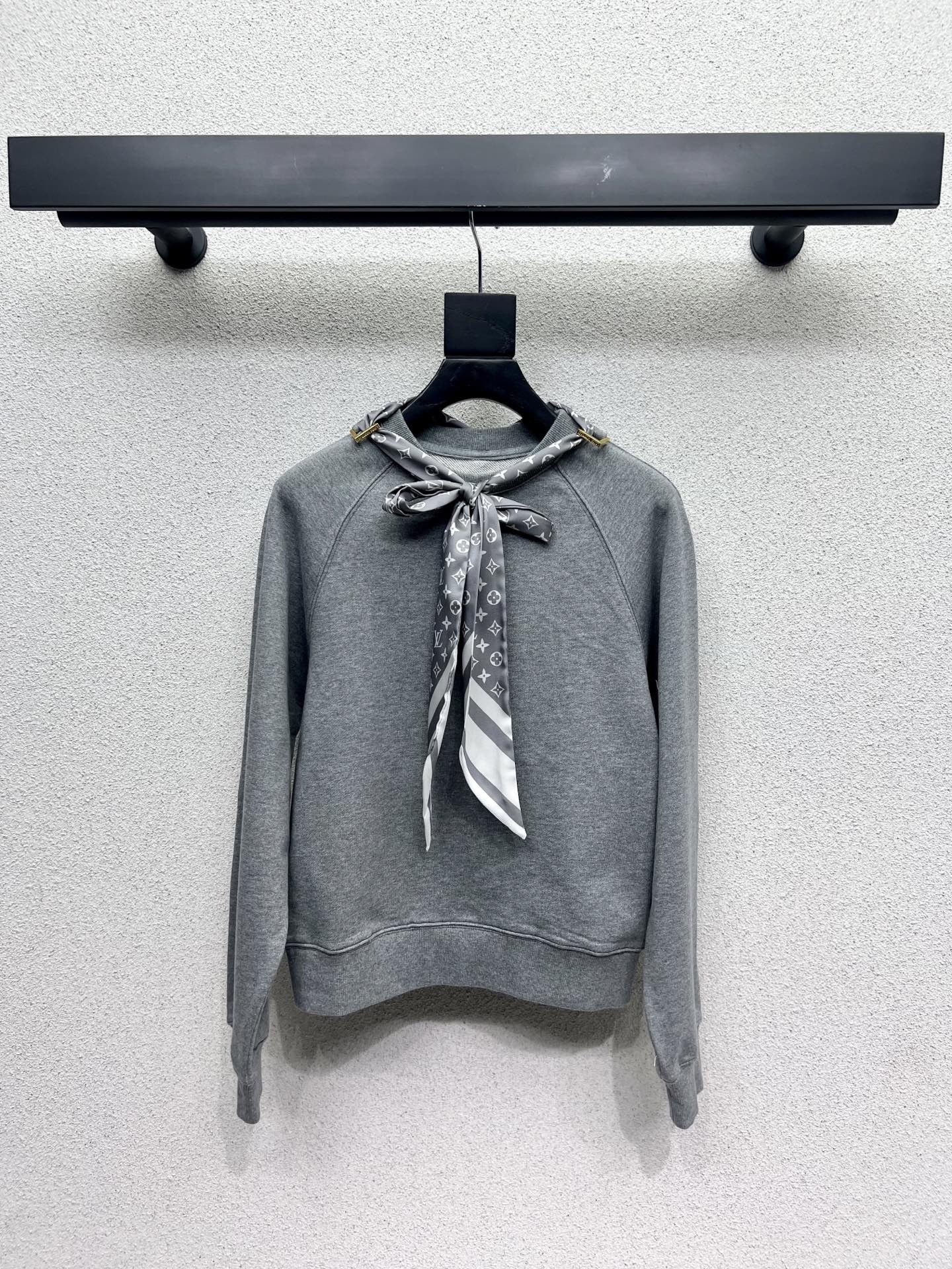 Louis 25fw scarf Hoodie