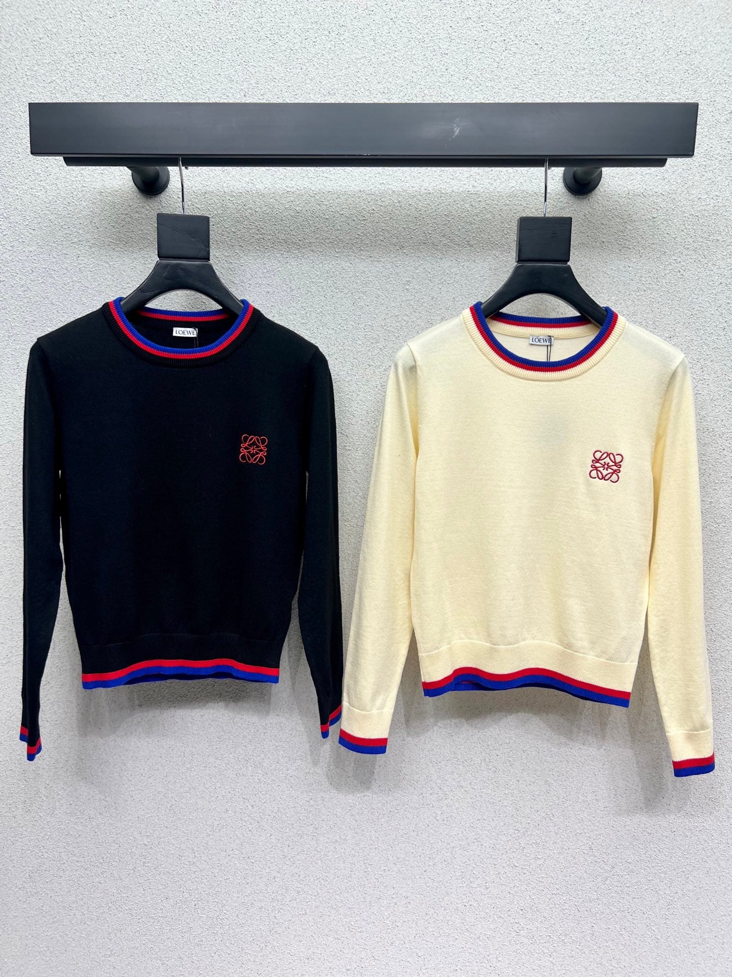 Loe 25fw knitted sweater
