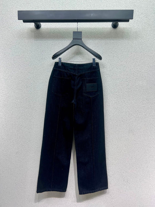 Fend 25fw straight jeans