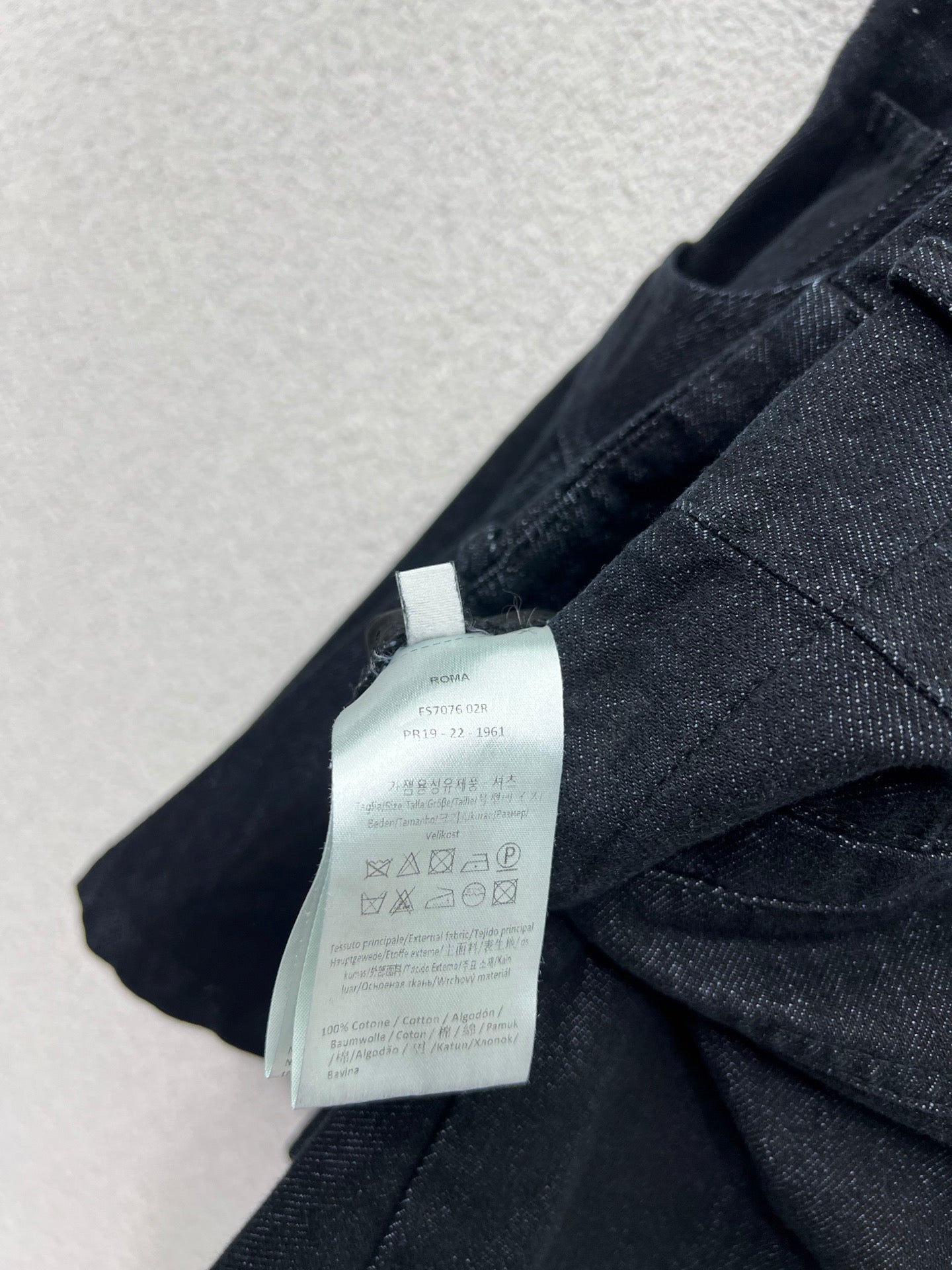 Fend 25fw pleated short