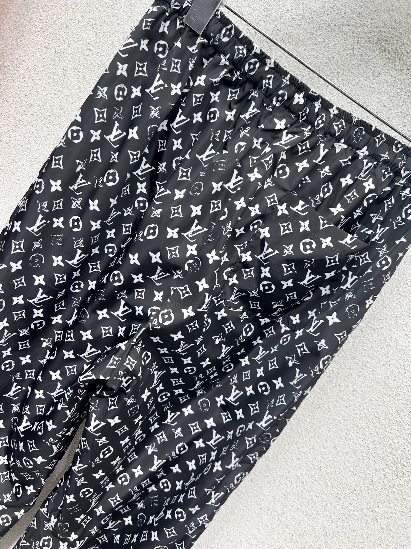 Louis 25fw jacquard pants