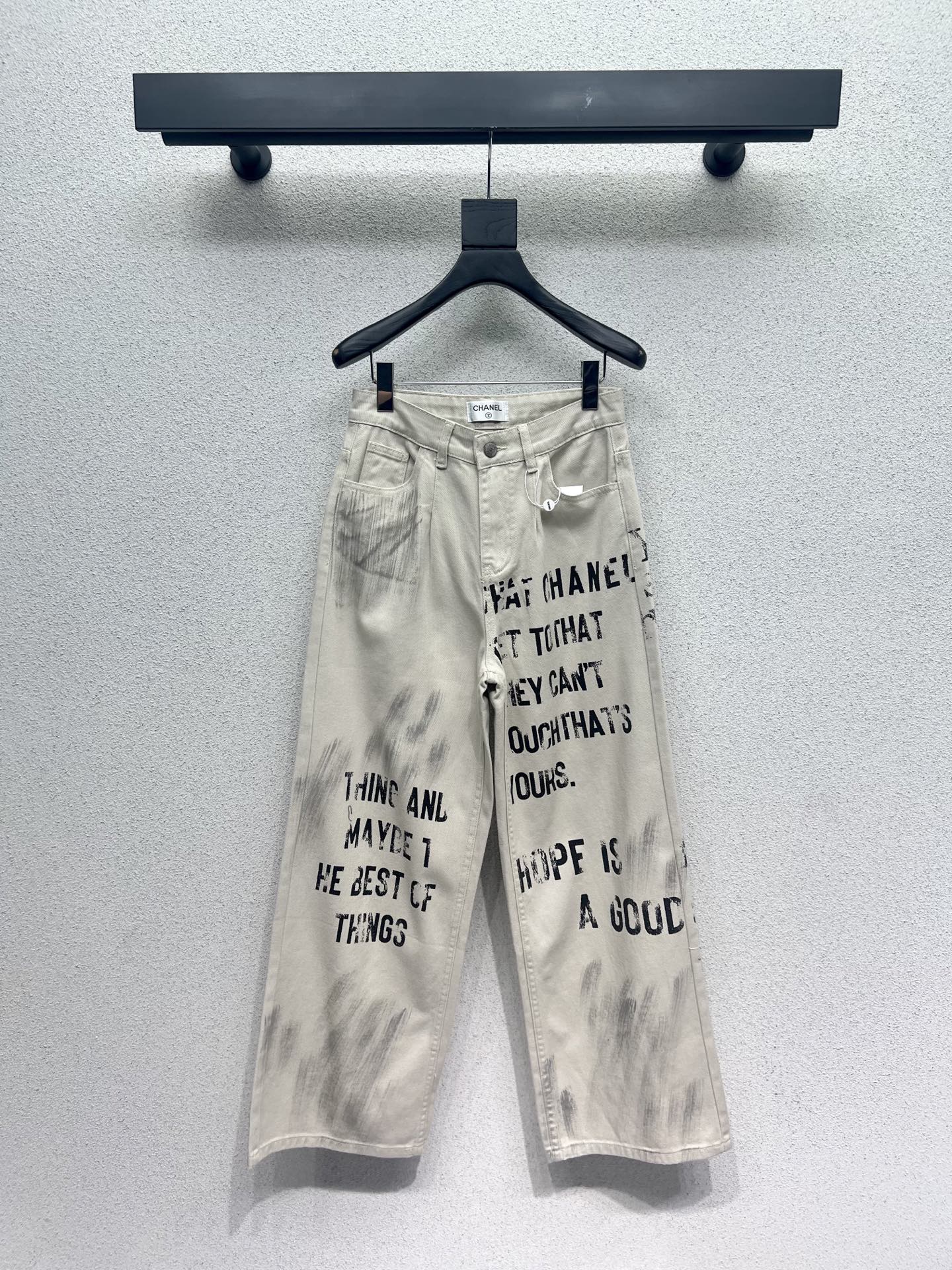 Chan 25fw Graffiti jeans