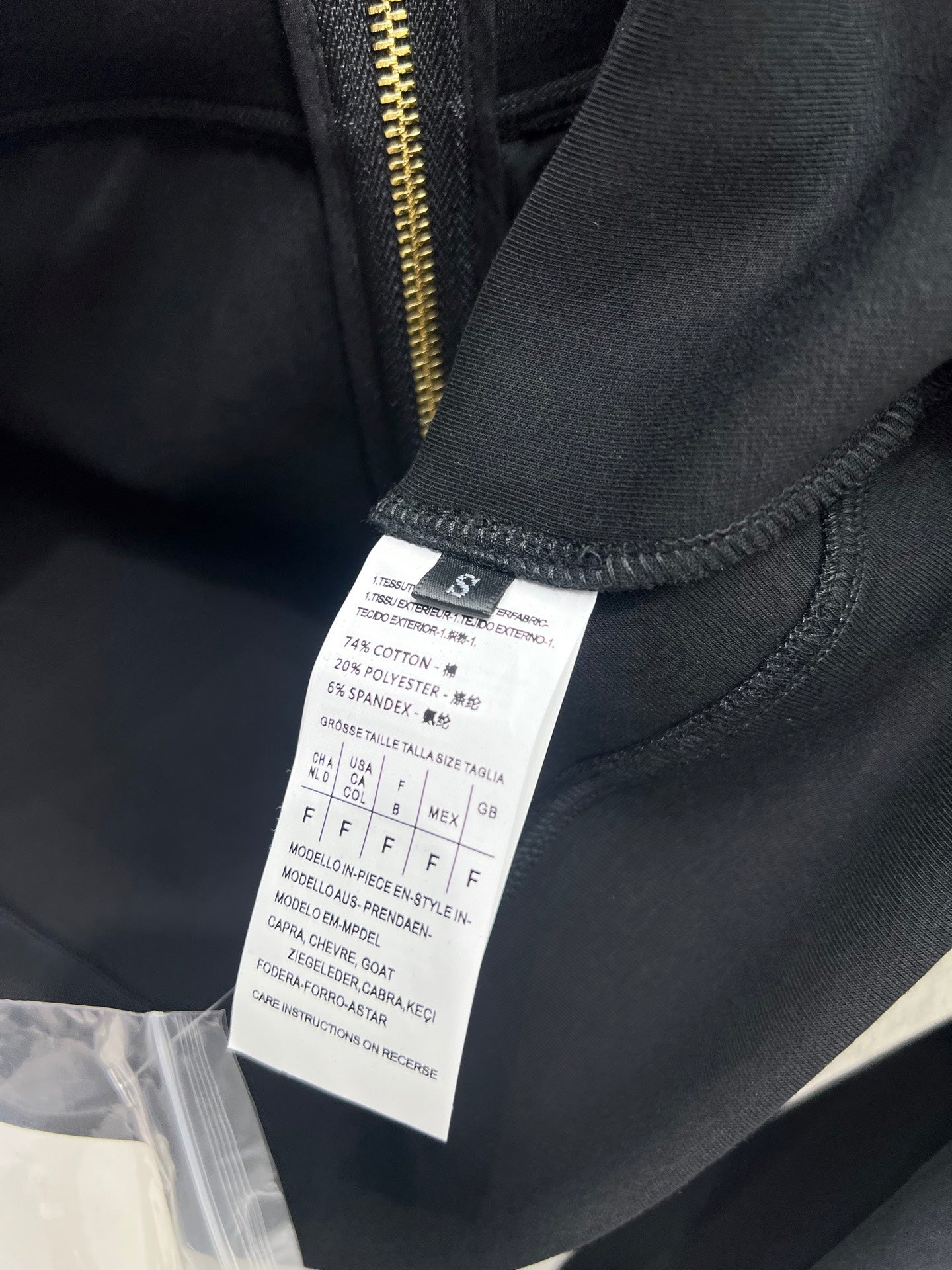 Mon 25fw embroider hoodie