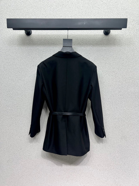 CD 25fw embroidery coat