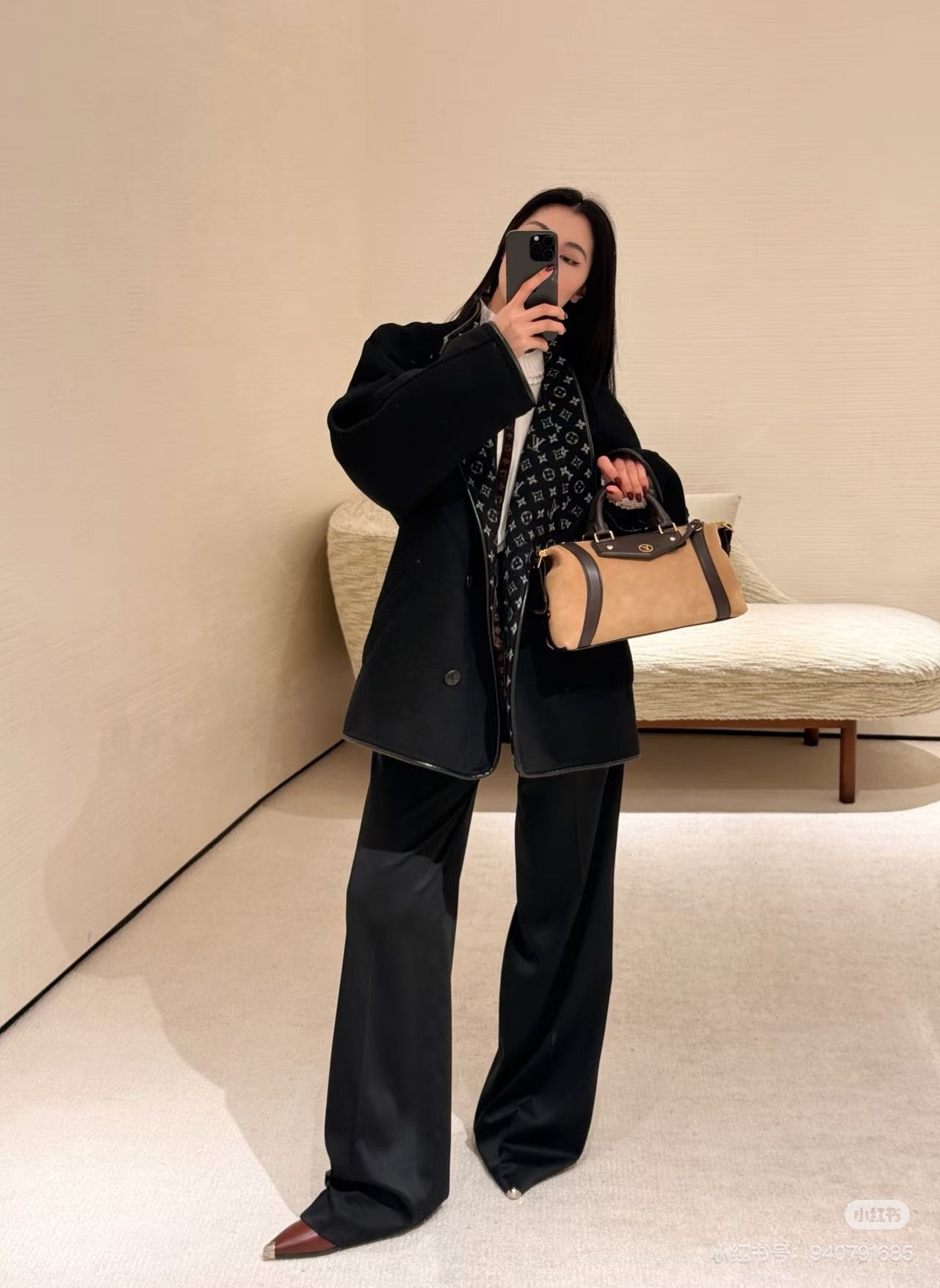 Louis 25fw all-match pants