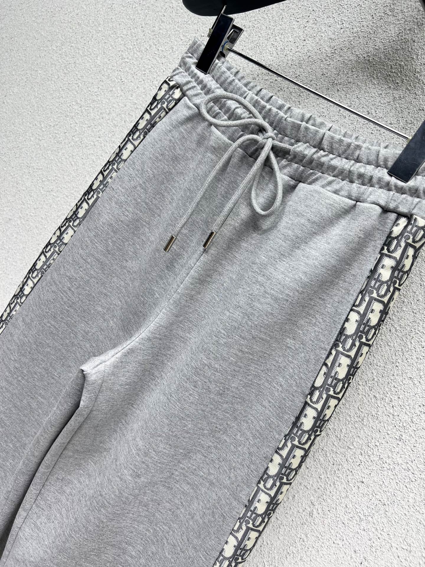 CD 25fw Jacquard suit