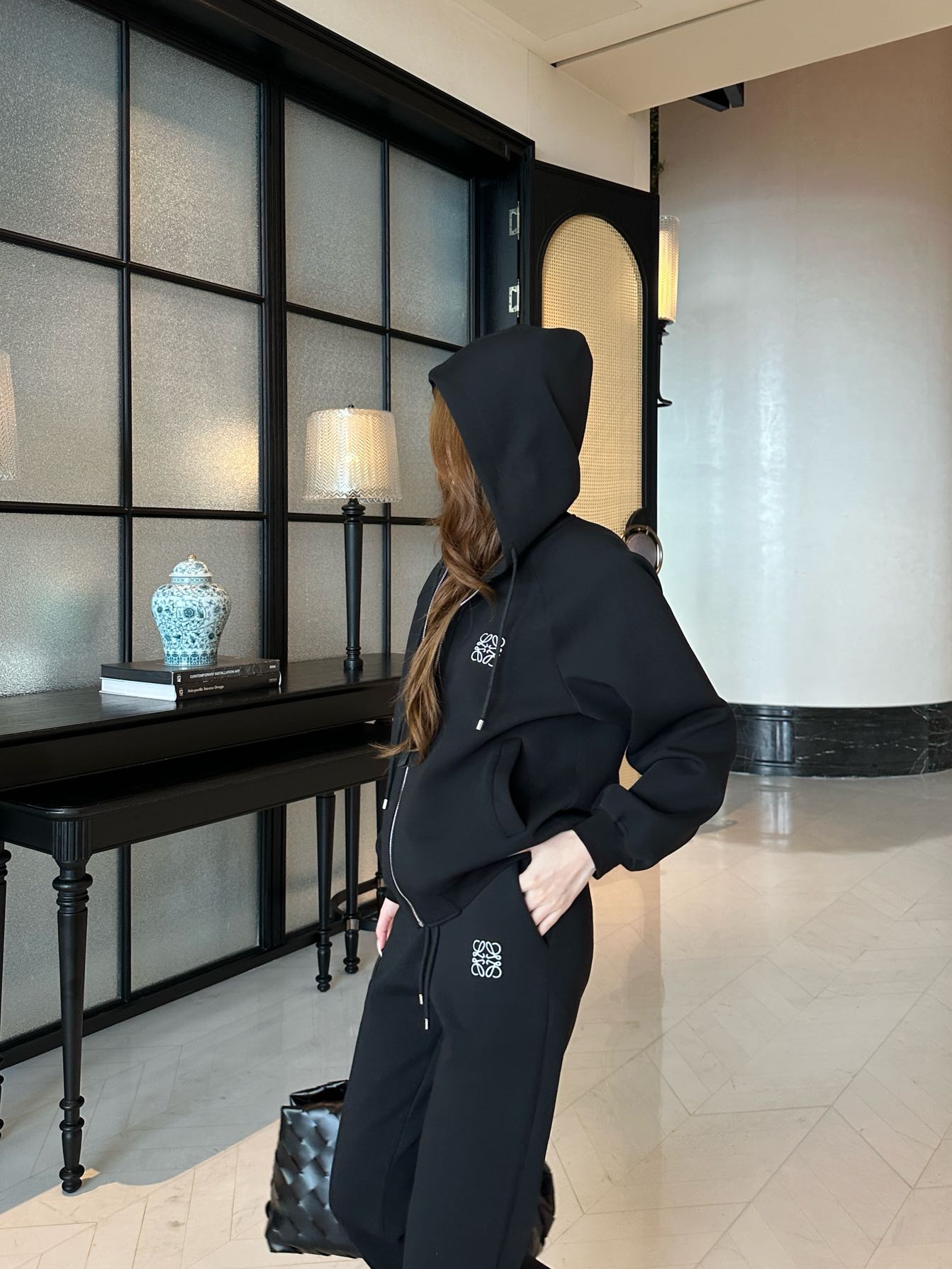 Loe 25fw jacquard suit