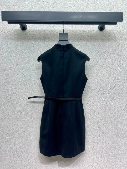 CD 25fw sleeveless dress