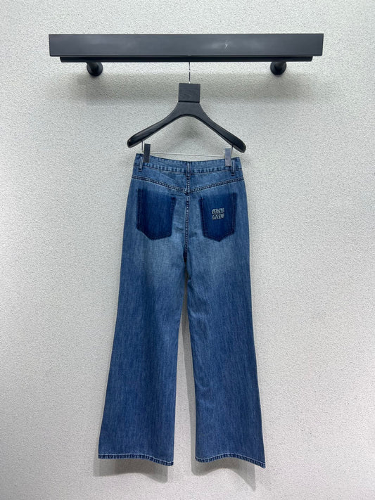 Miu 25fw all-match jeans