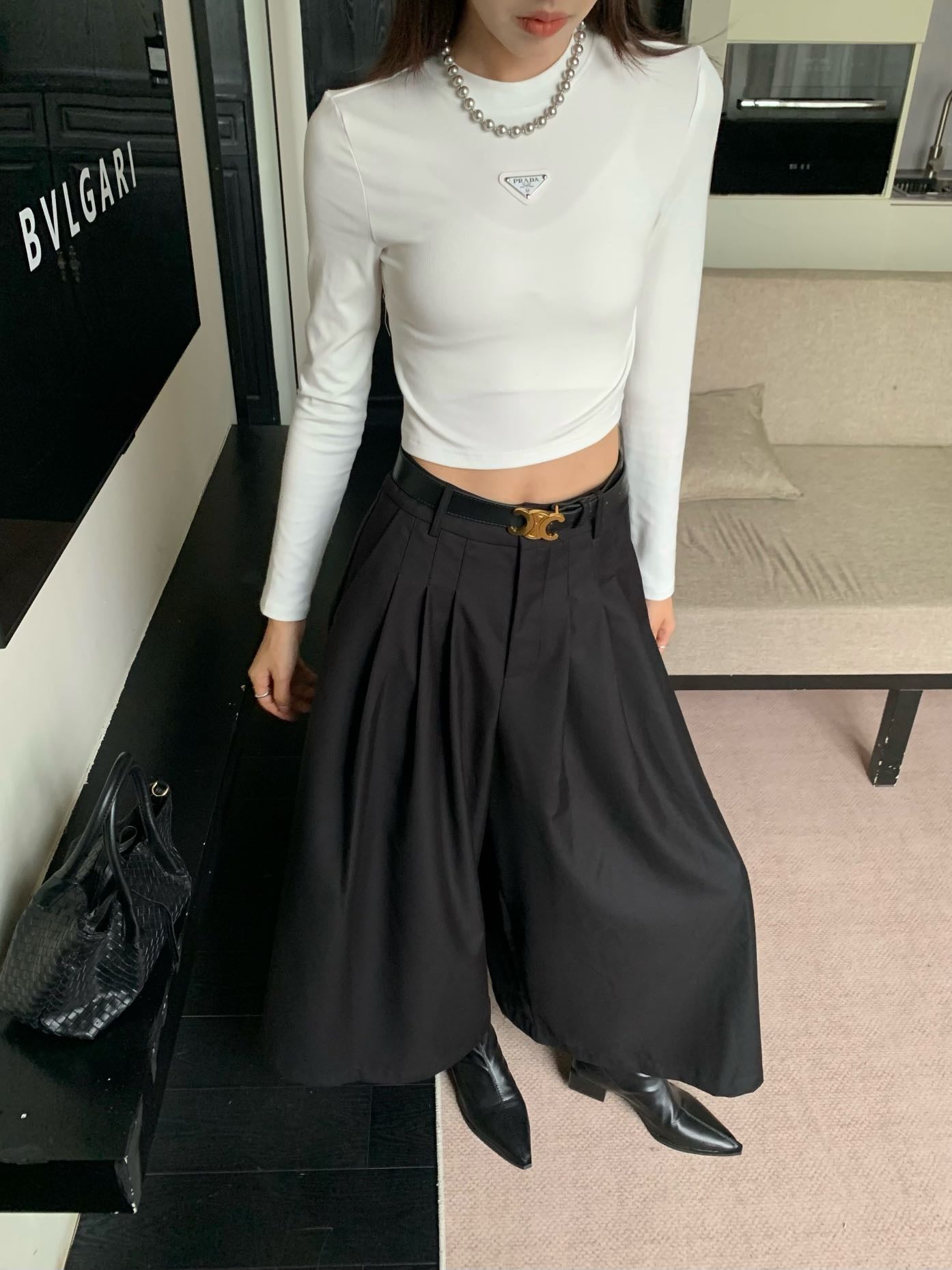 Cel 25fw pleated pants