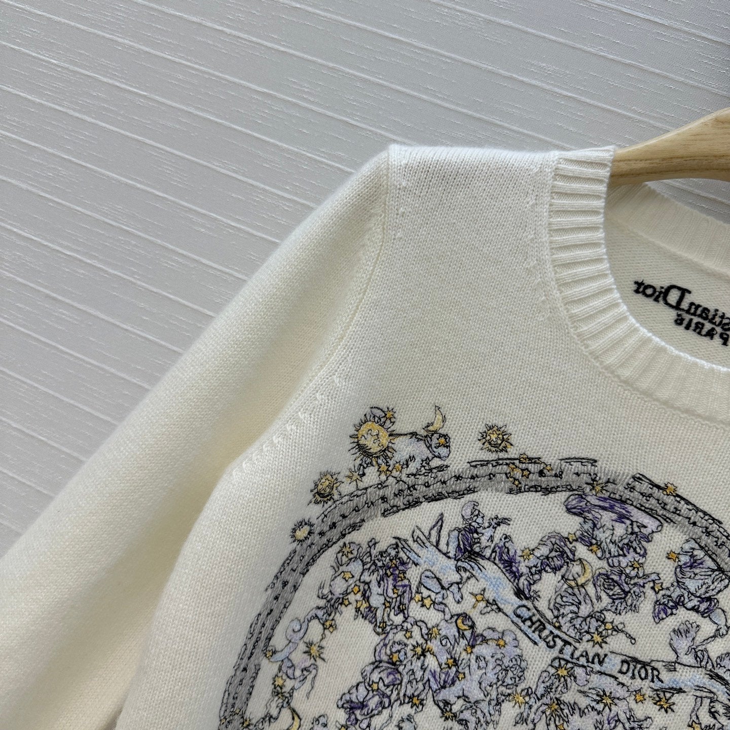 CD 25fw casnemre hoodie