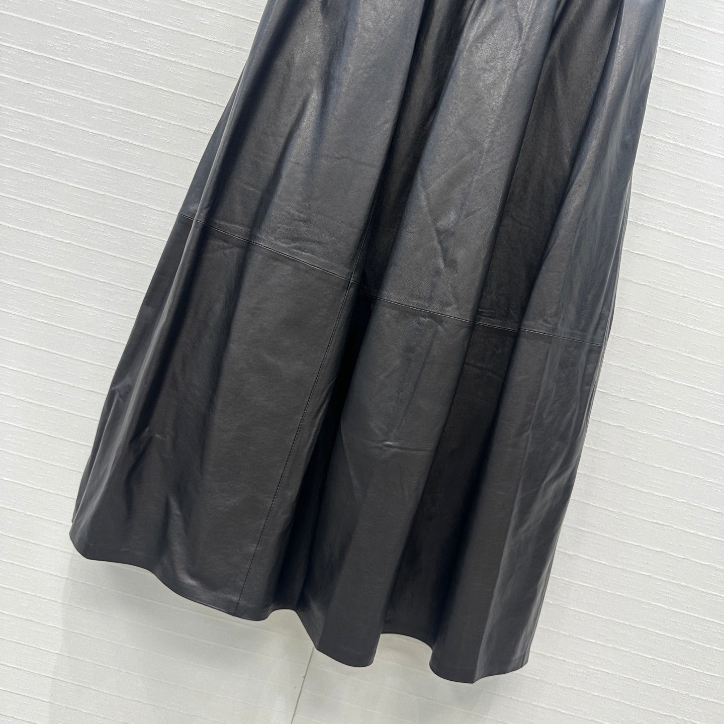 Alai 25fw leather skirts