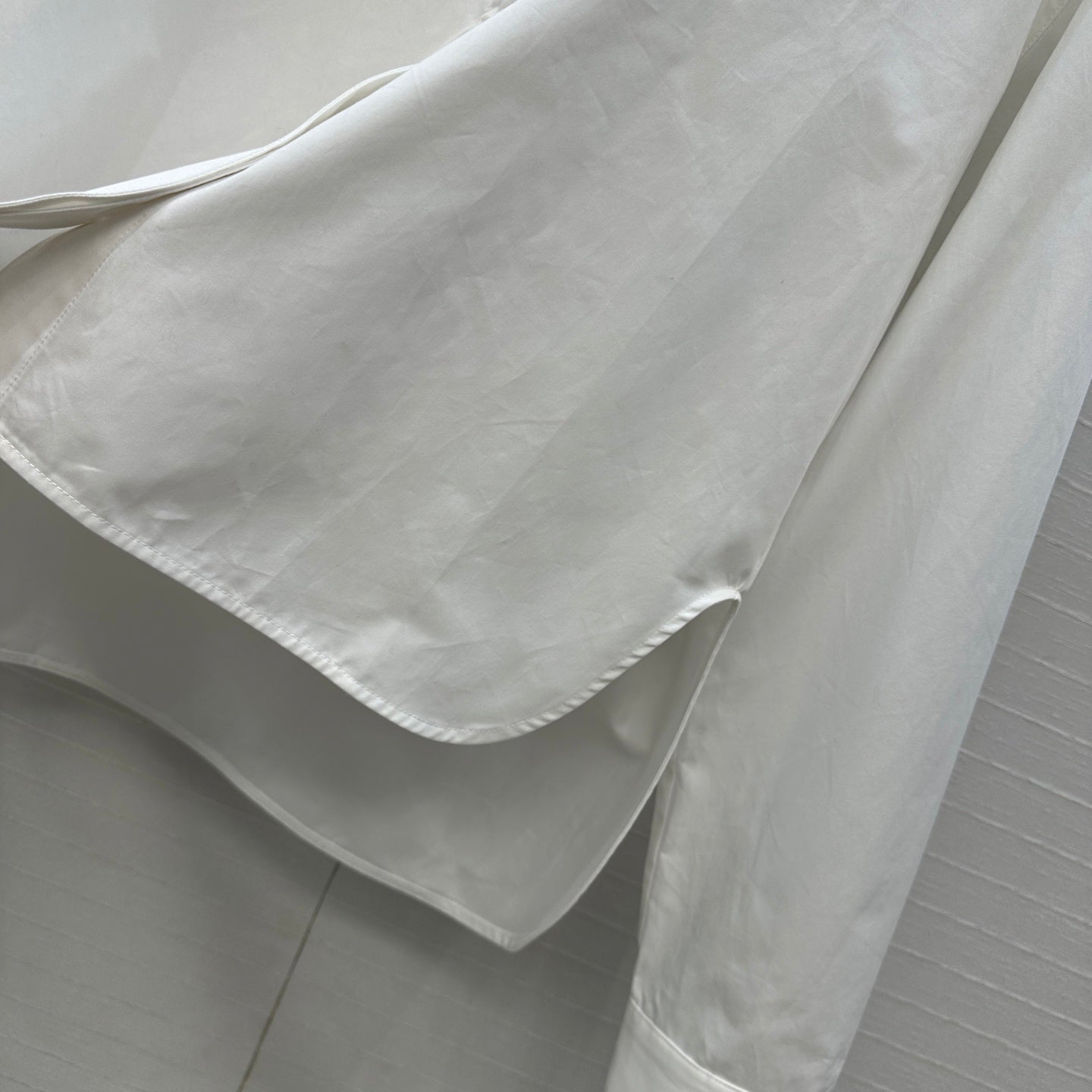 Alai 25fw all-match shirt