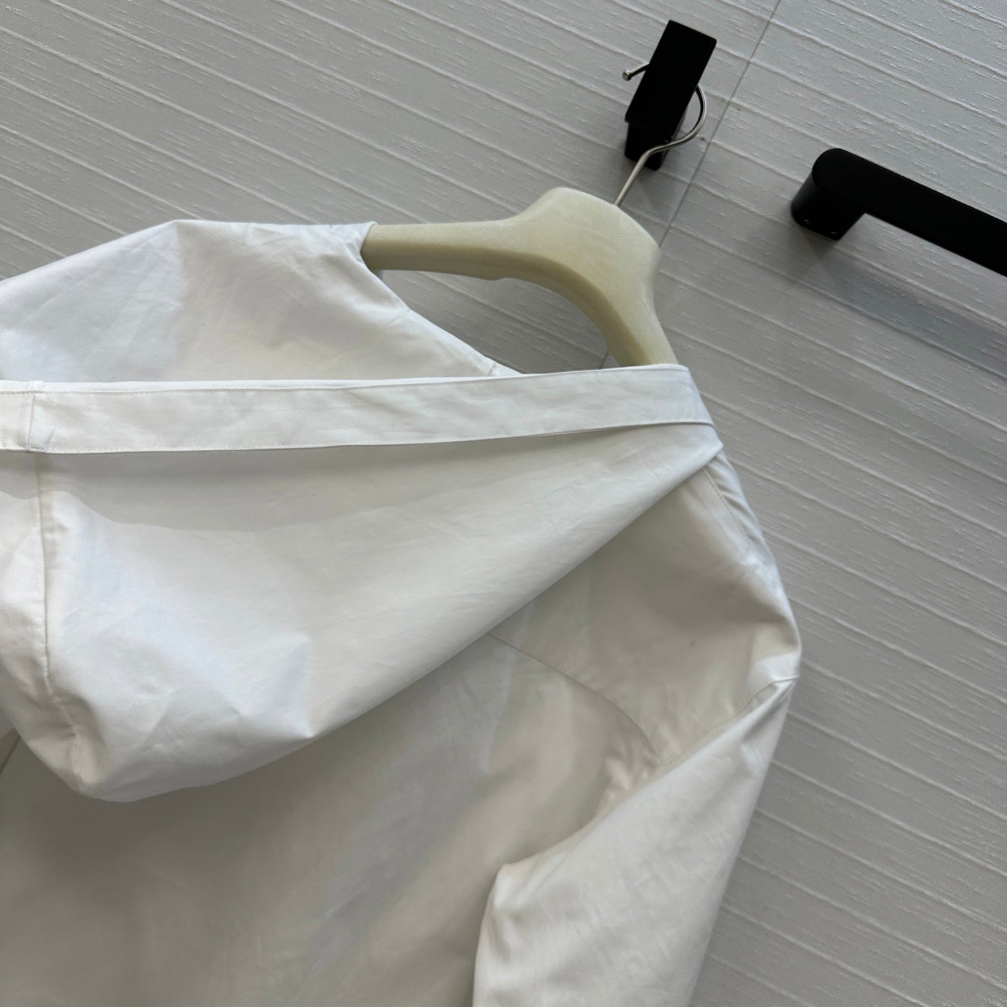 Alai 25fw all-match shirt