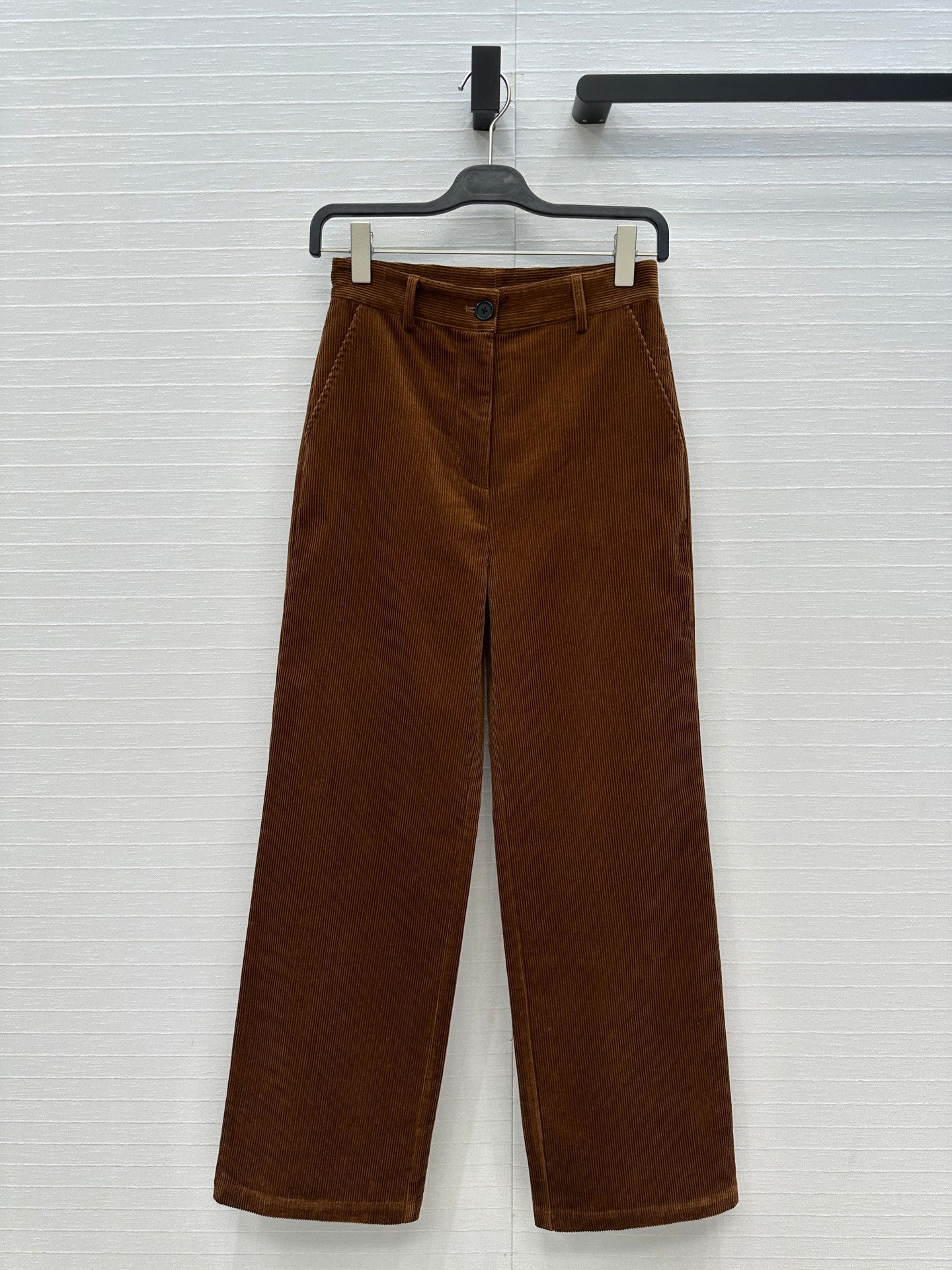 Miu 25fw all-match pants
