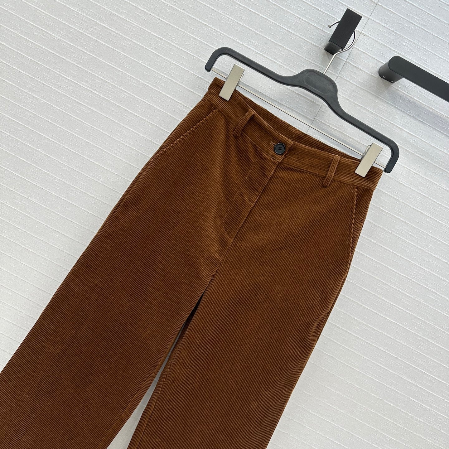 Miu 25fw all-match pants