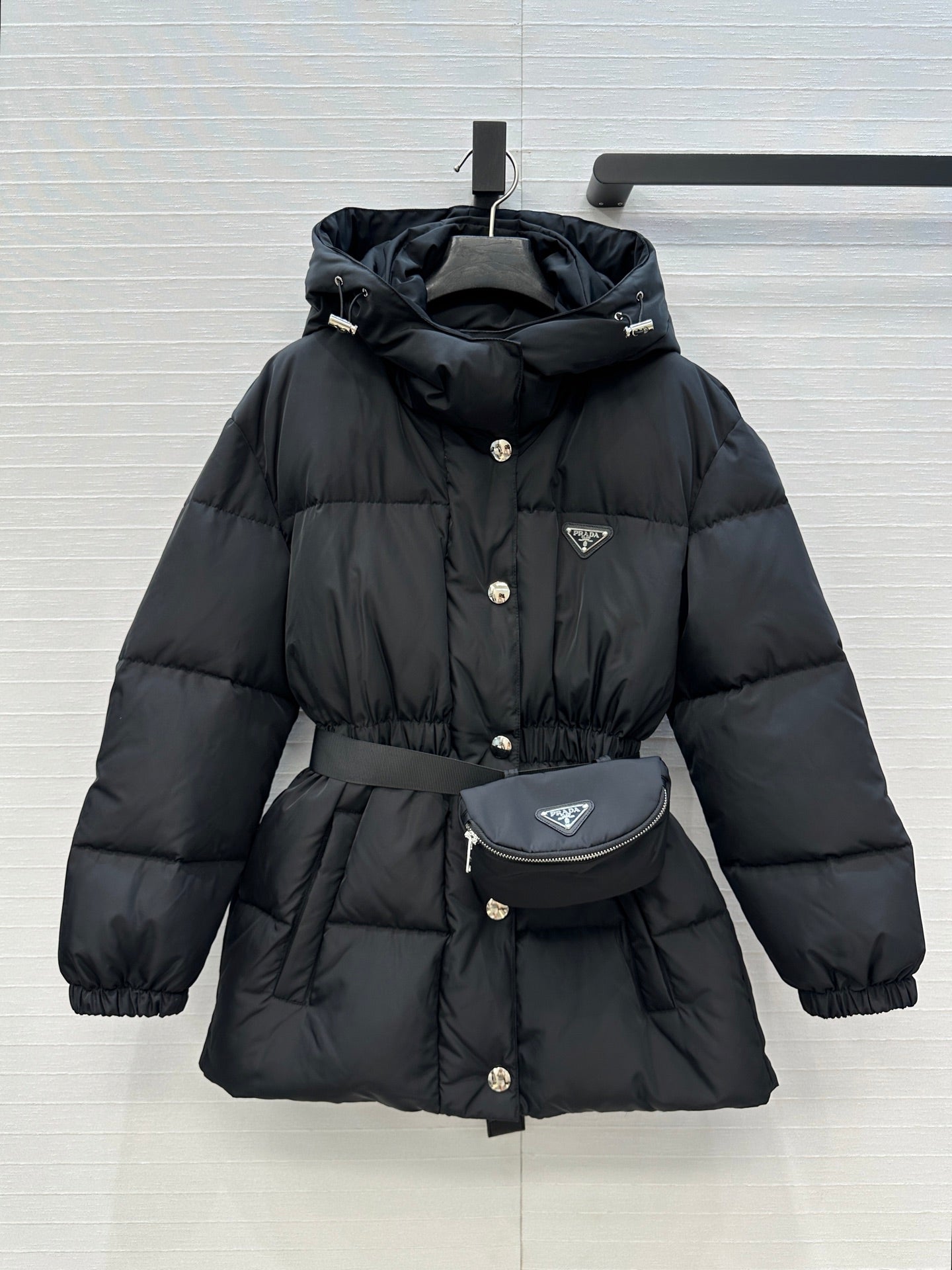 Pra 25fw down jacket