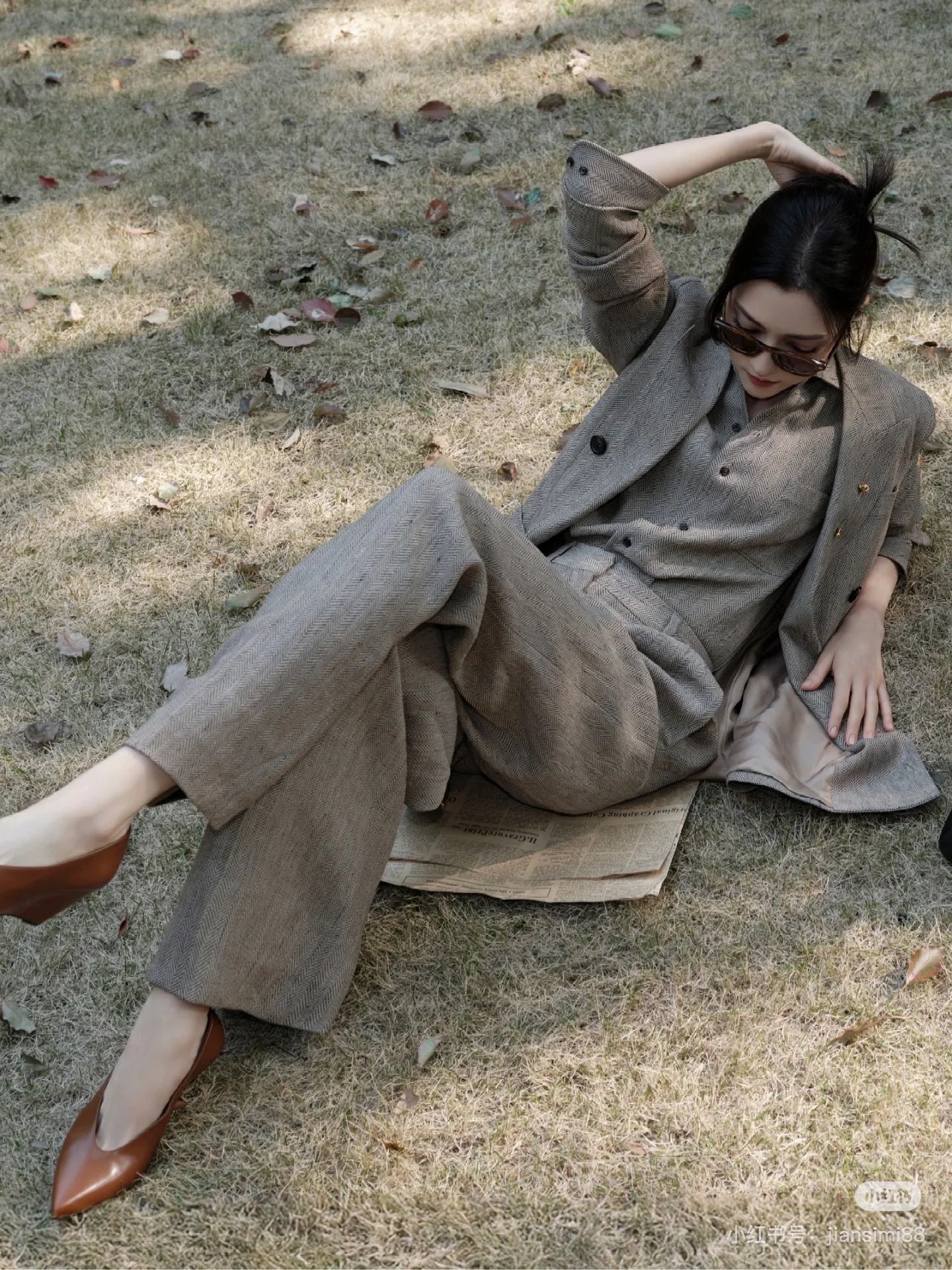 Loro 25fw all-match pants