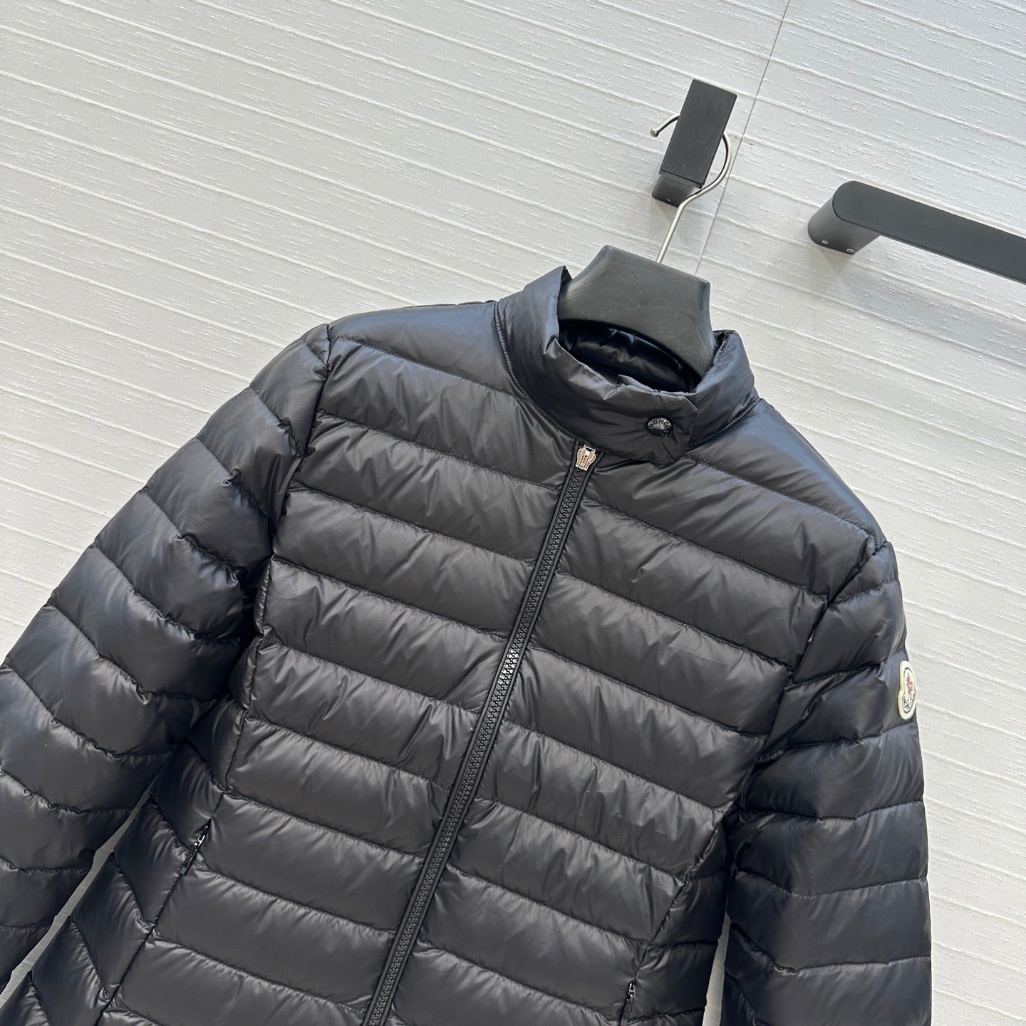 Mon 25fw down jacket