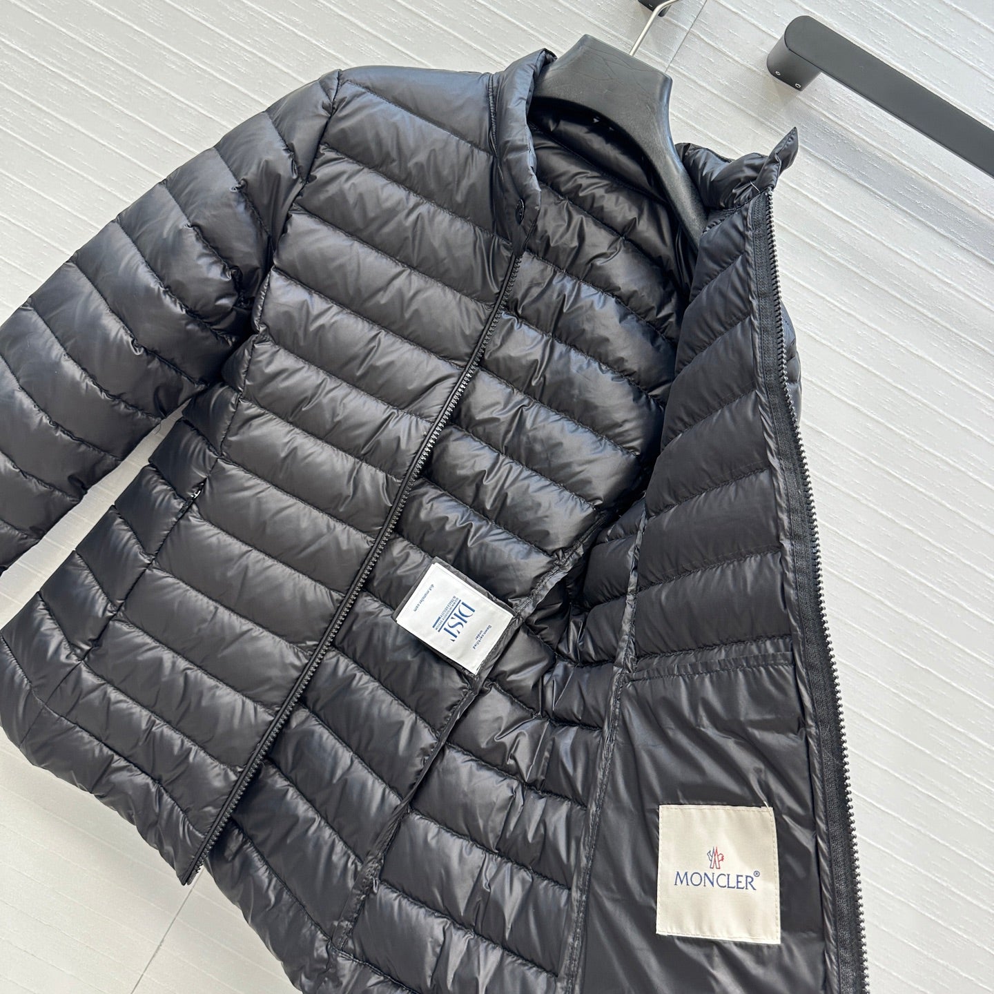Mon 25fw down jacket