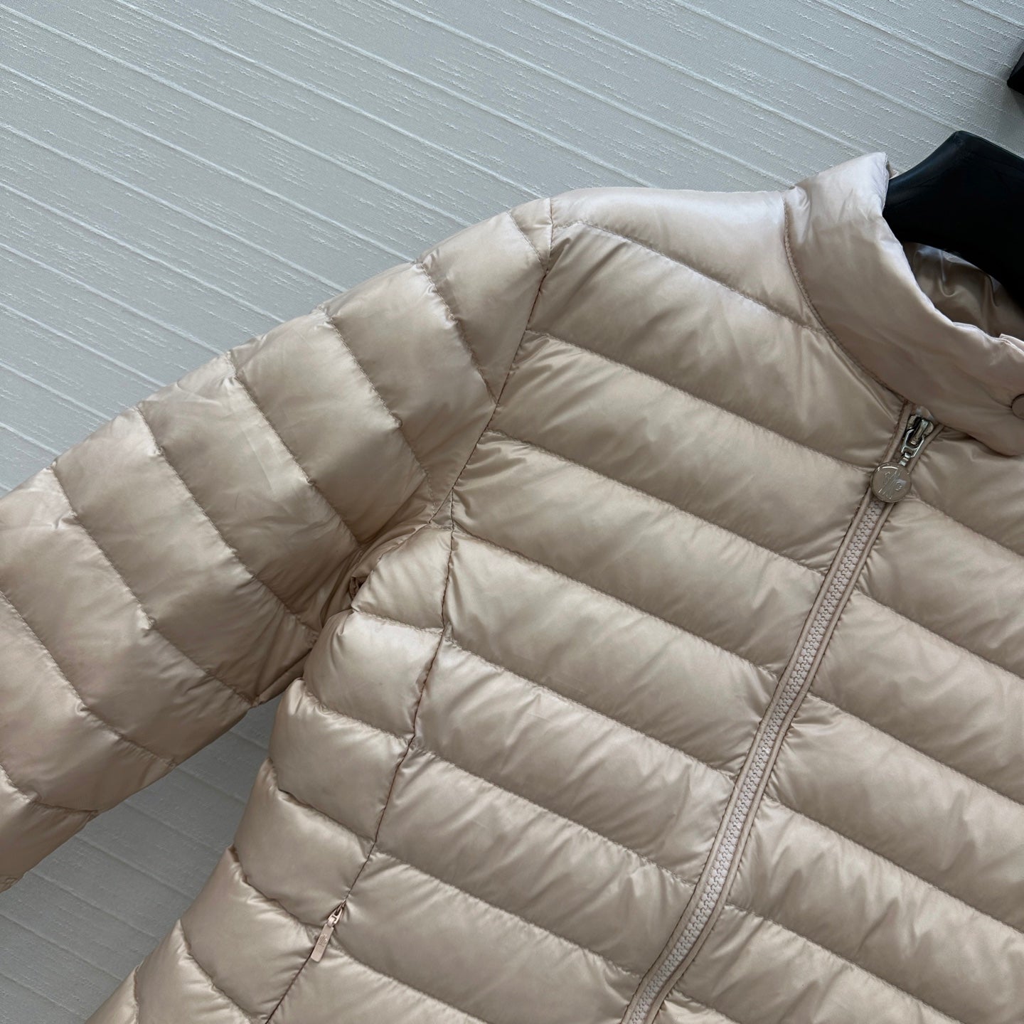 Mon 25fw down jacket