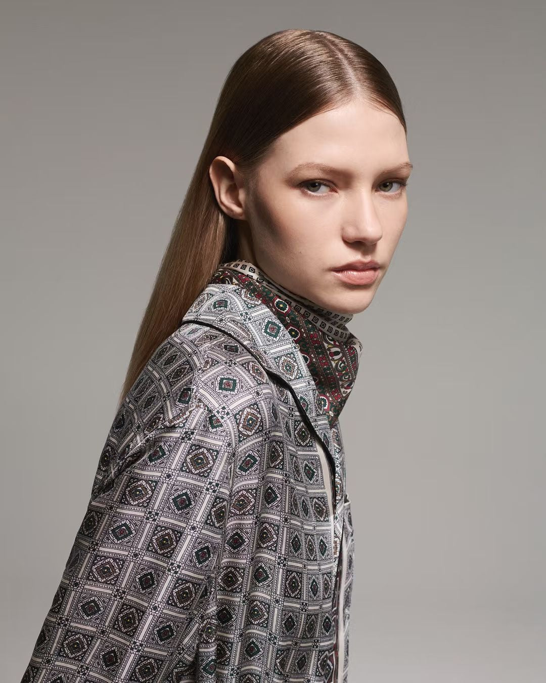 Loro 25fw buttons shirt