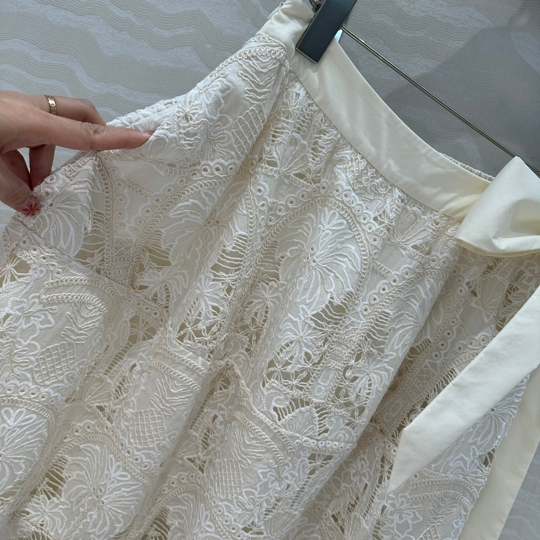 Louis 25fw embroidered skirts
