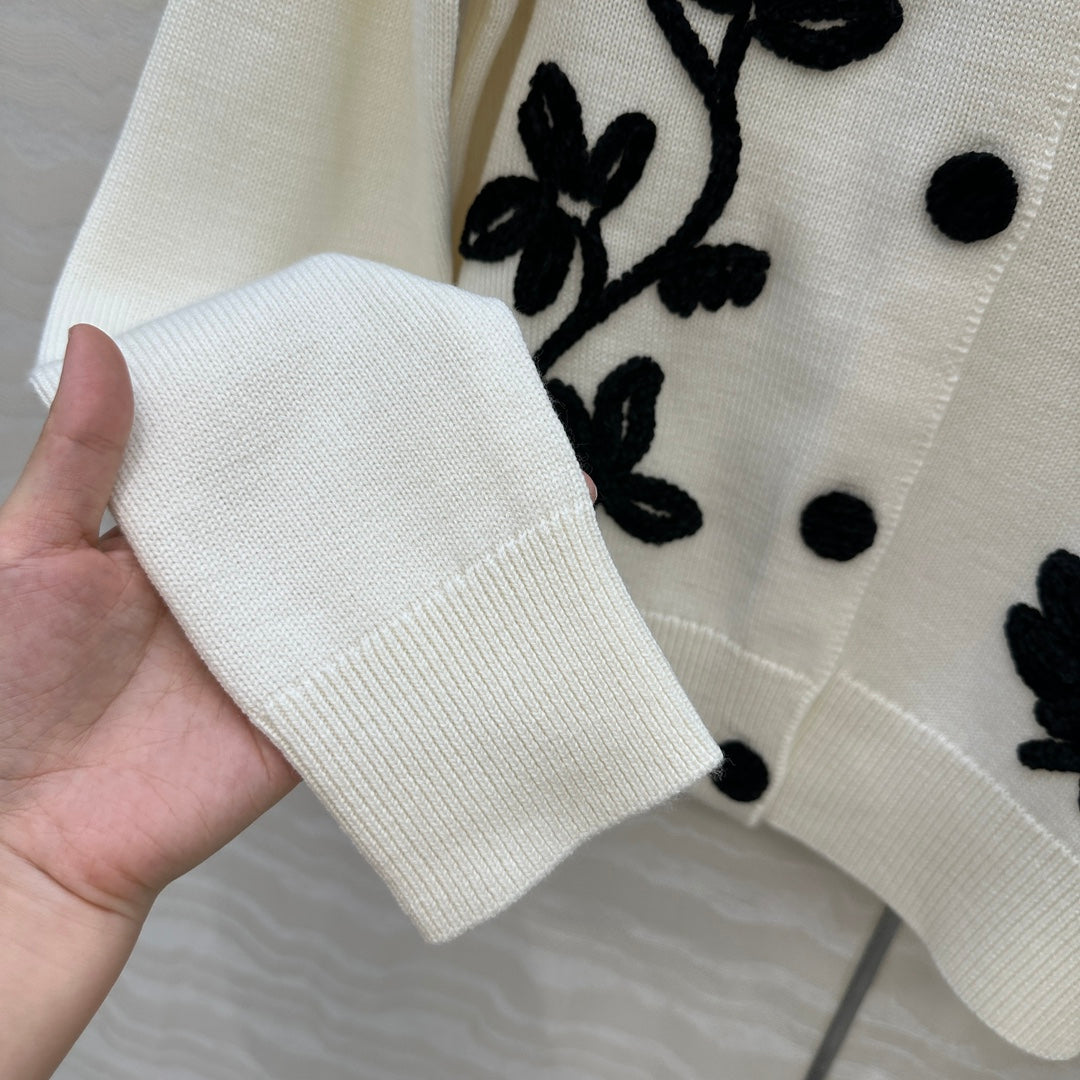 S 25fw embroidered cardigan